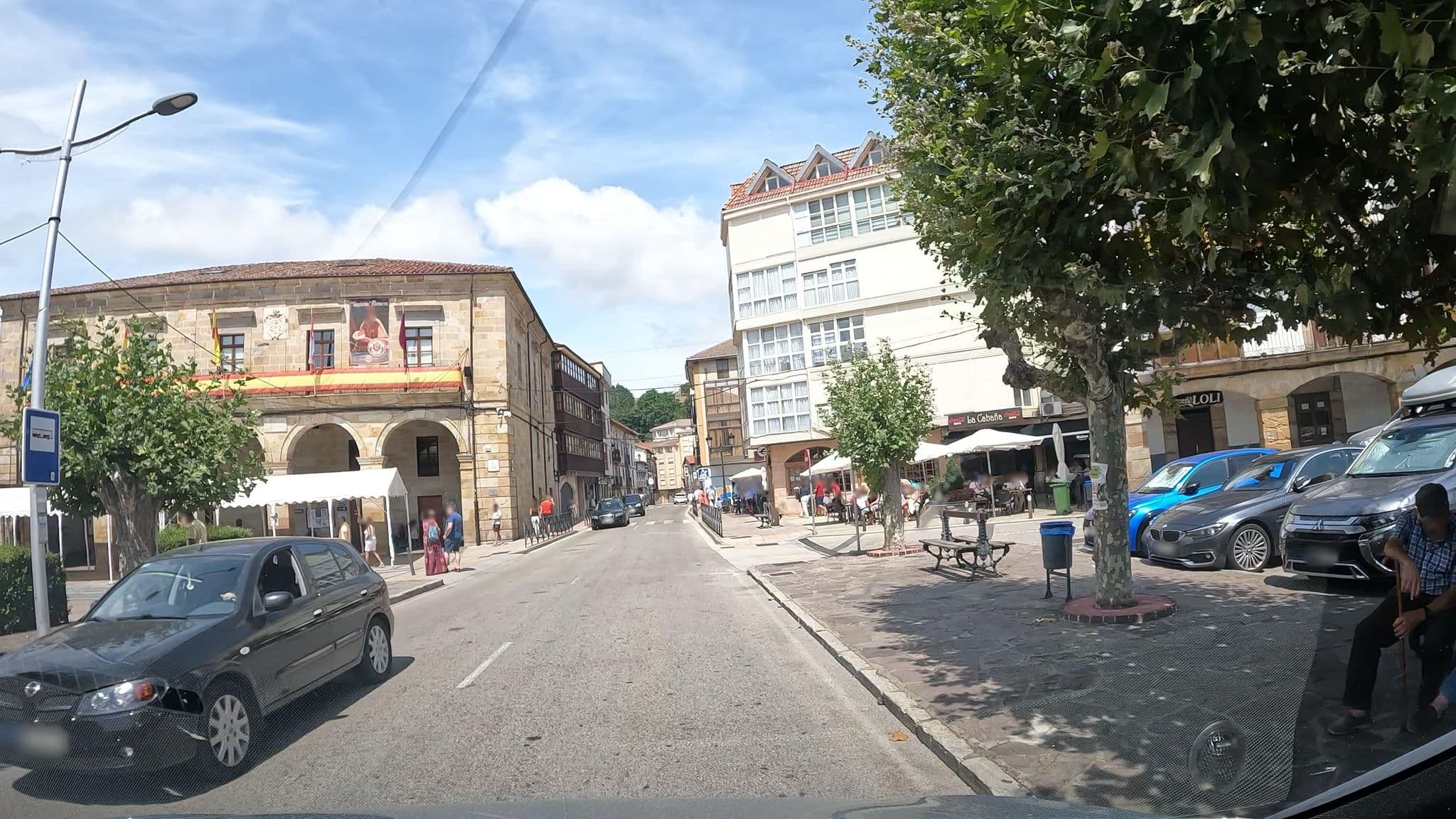 Street view near Albergue Juvenil Espinosa de los Monteros, Espinosa de los Monteros — © vinisa (CC BY-SA · Mapillary)