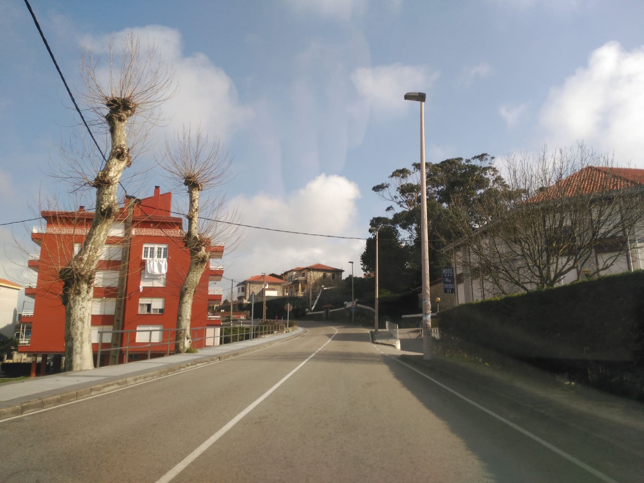 Street view near Hotel Surfances, Suances — © sanchi (CC BY-SA · Mapillary)