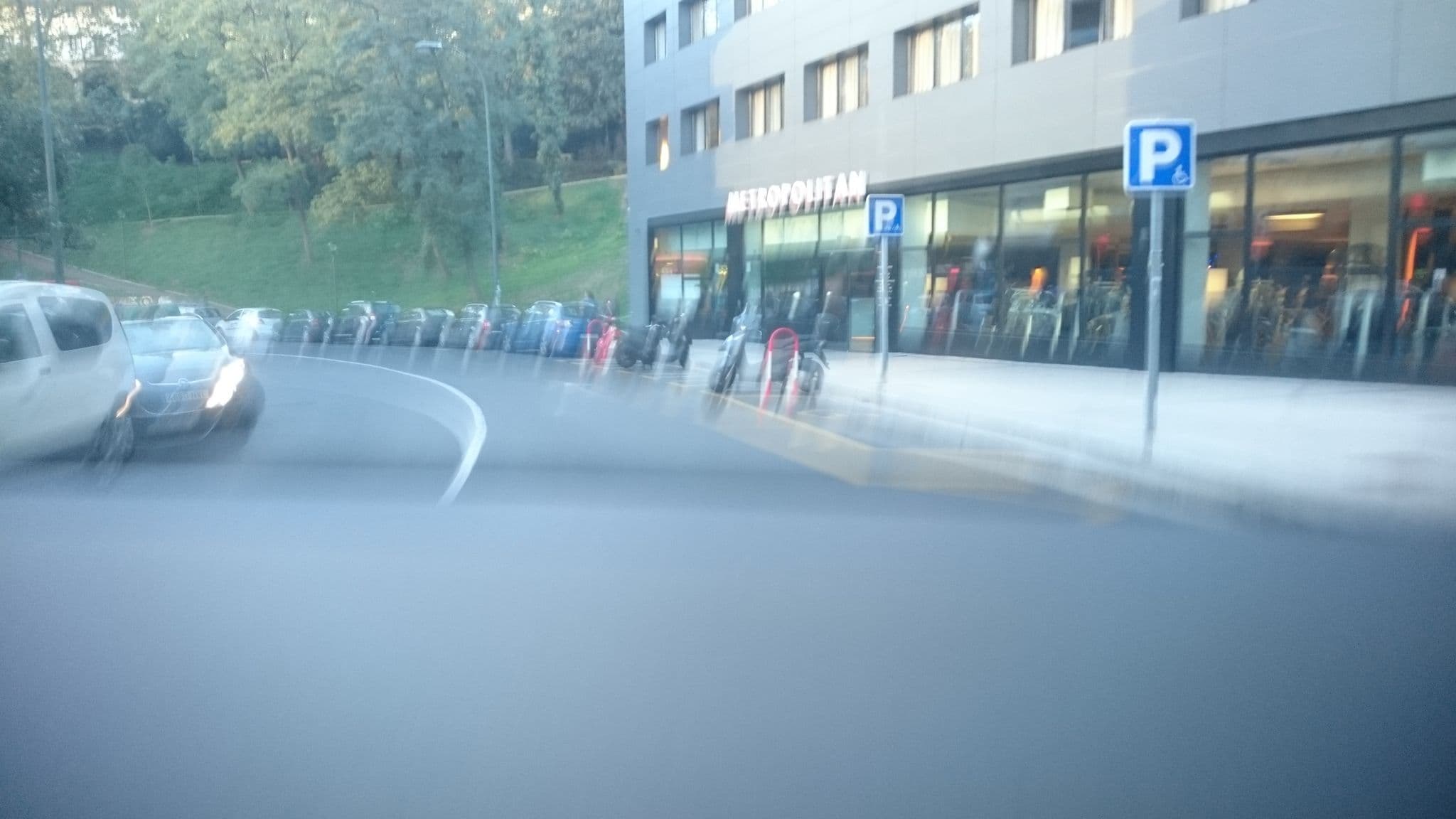 Street view near Holiday Inn, Santutxu — © yopaseopor (CC BY-SA · Mapillary)