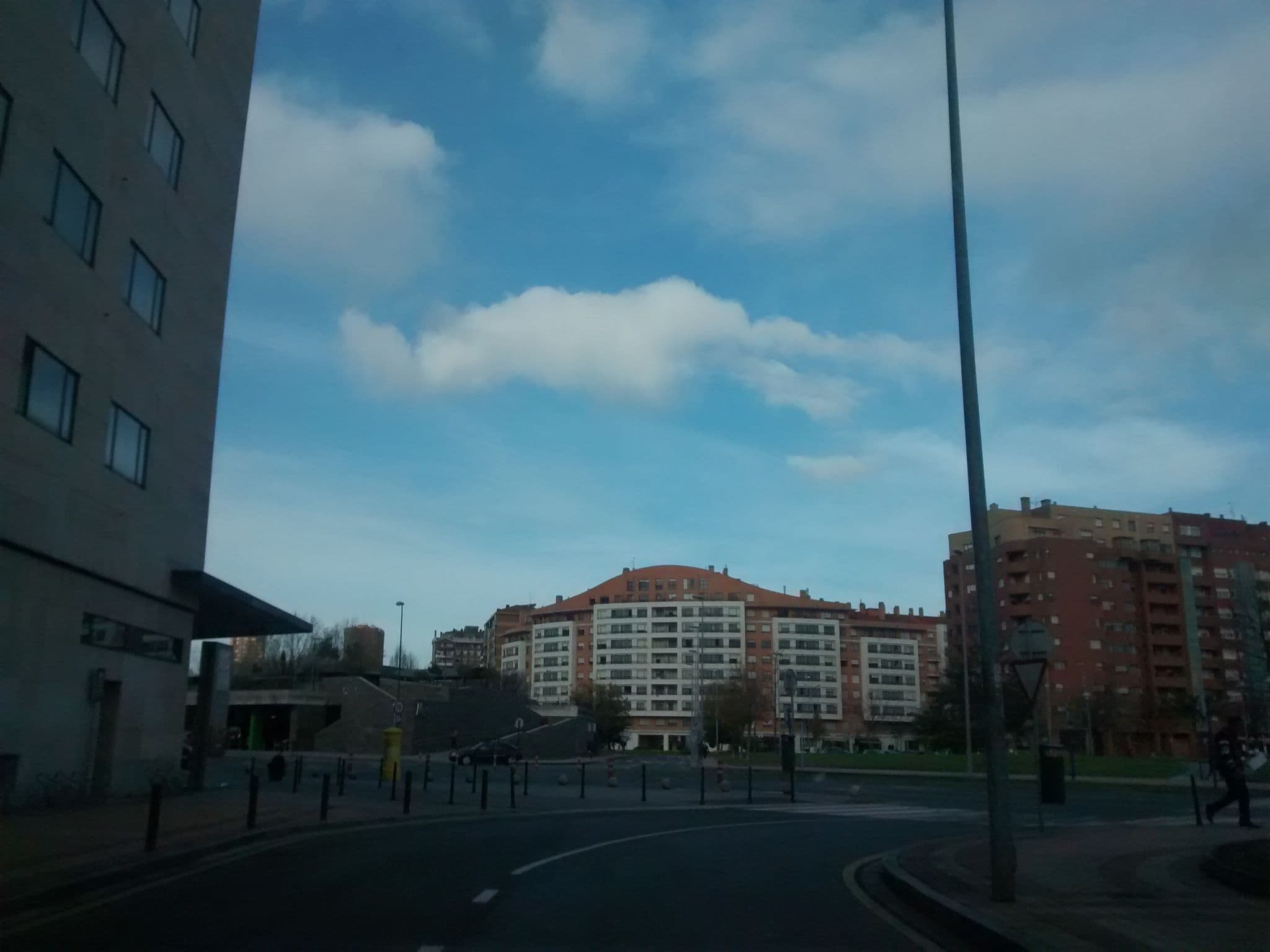 Street view near hotel melia bilbao habitacion 812, Barakaldo — © egofer (CC BY-SA · Mapillary)