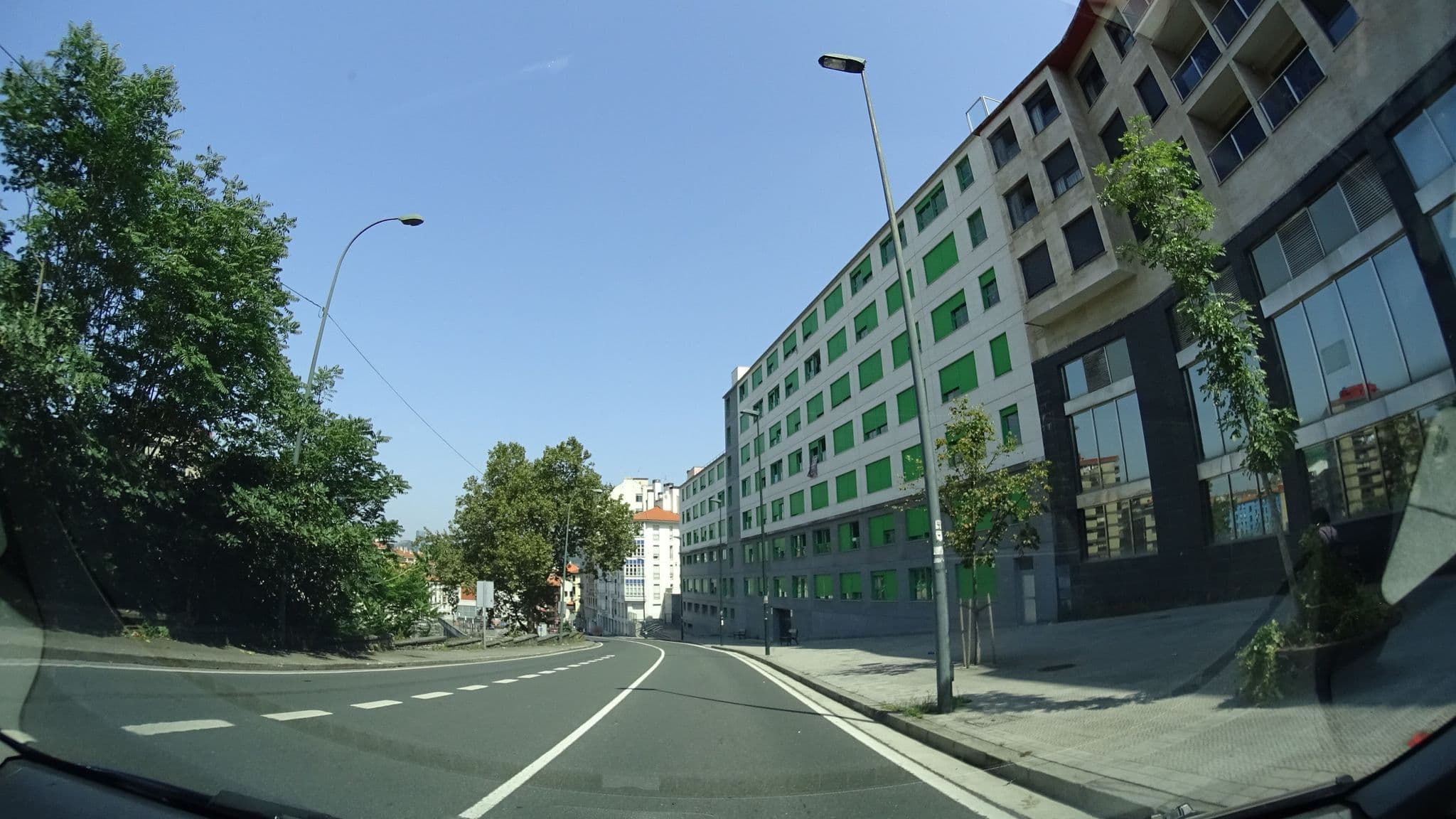 Street view near Bilbao Apartamentos Atxuri, Santutxu — © robertogeb (CC BY-SA · Mapillary)