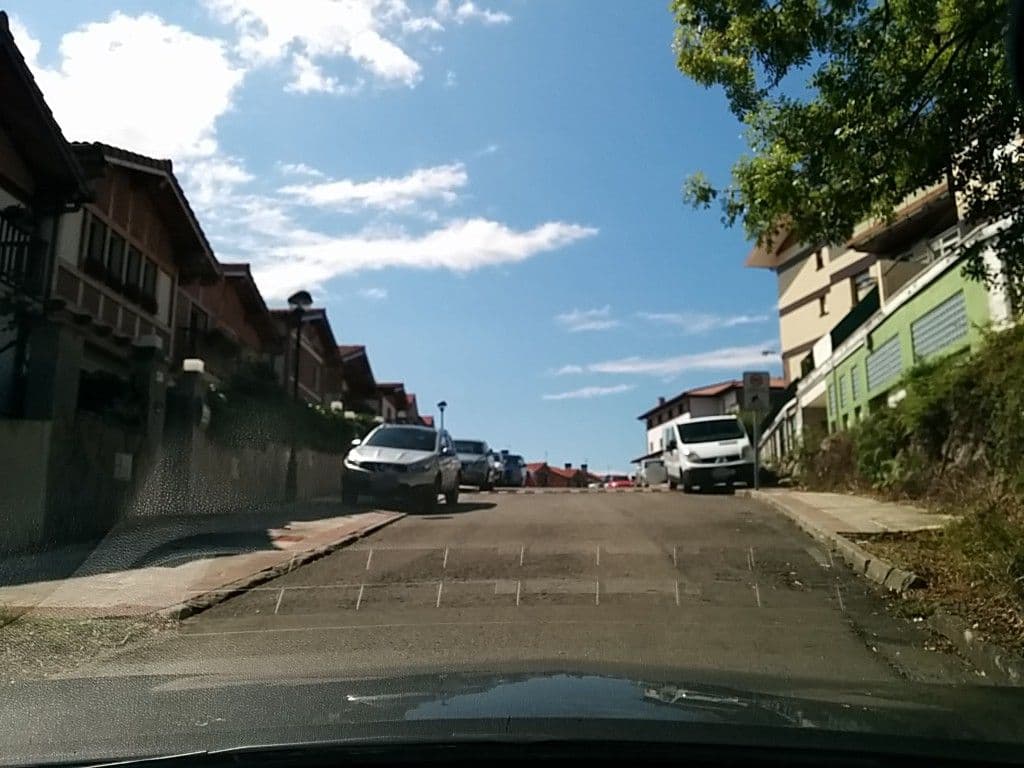 Street view near Zelai Gane - Pentsioa, Lekeitio — © moktarama (CC BY-SA · Mapillary)