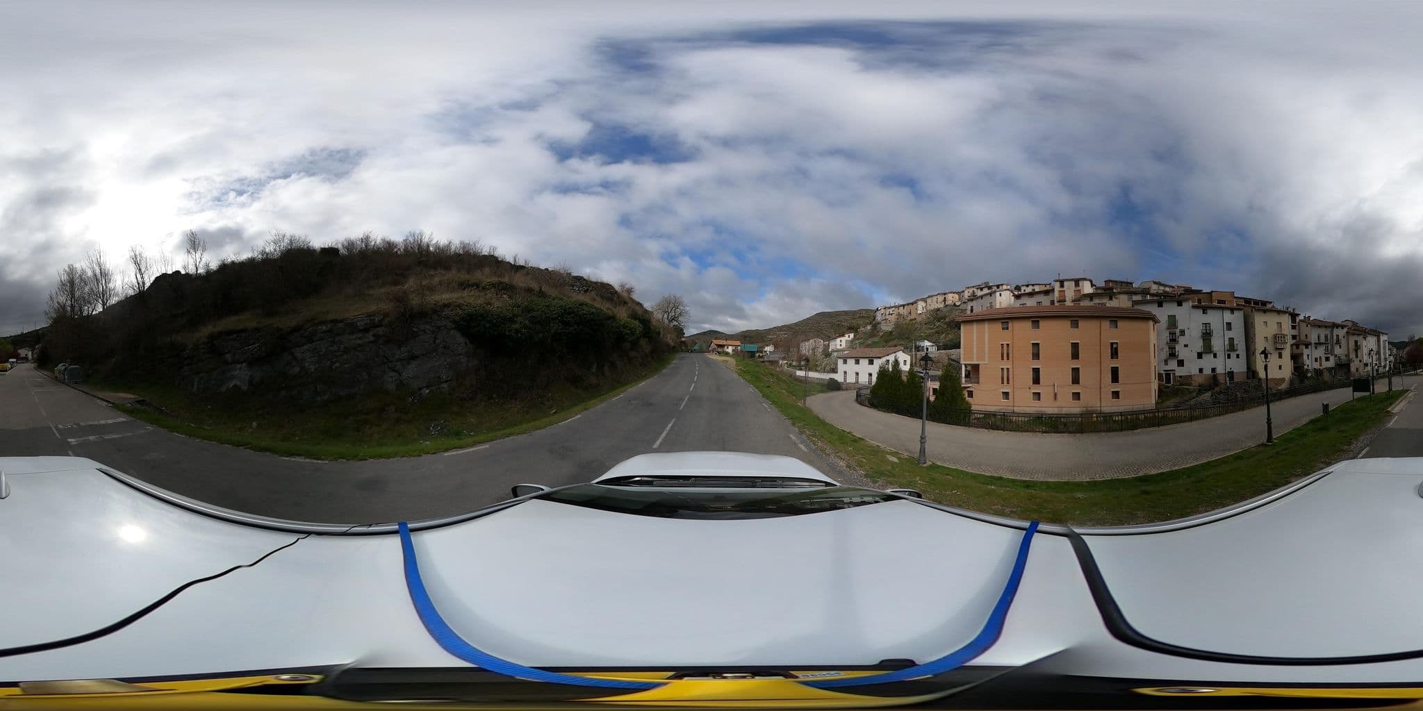 Street view near Albergue Juvenil Hayedo de Santiago, Arnedo — © AdgobaAlvac (CC BY-SA · Mapillary)