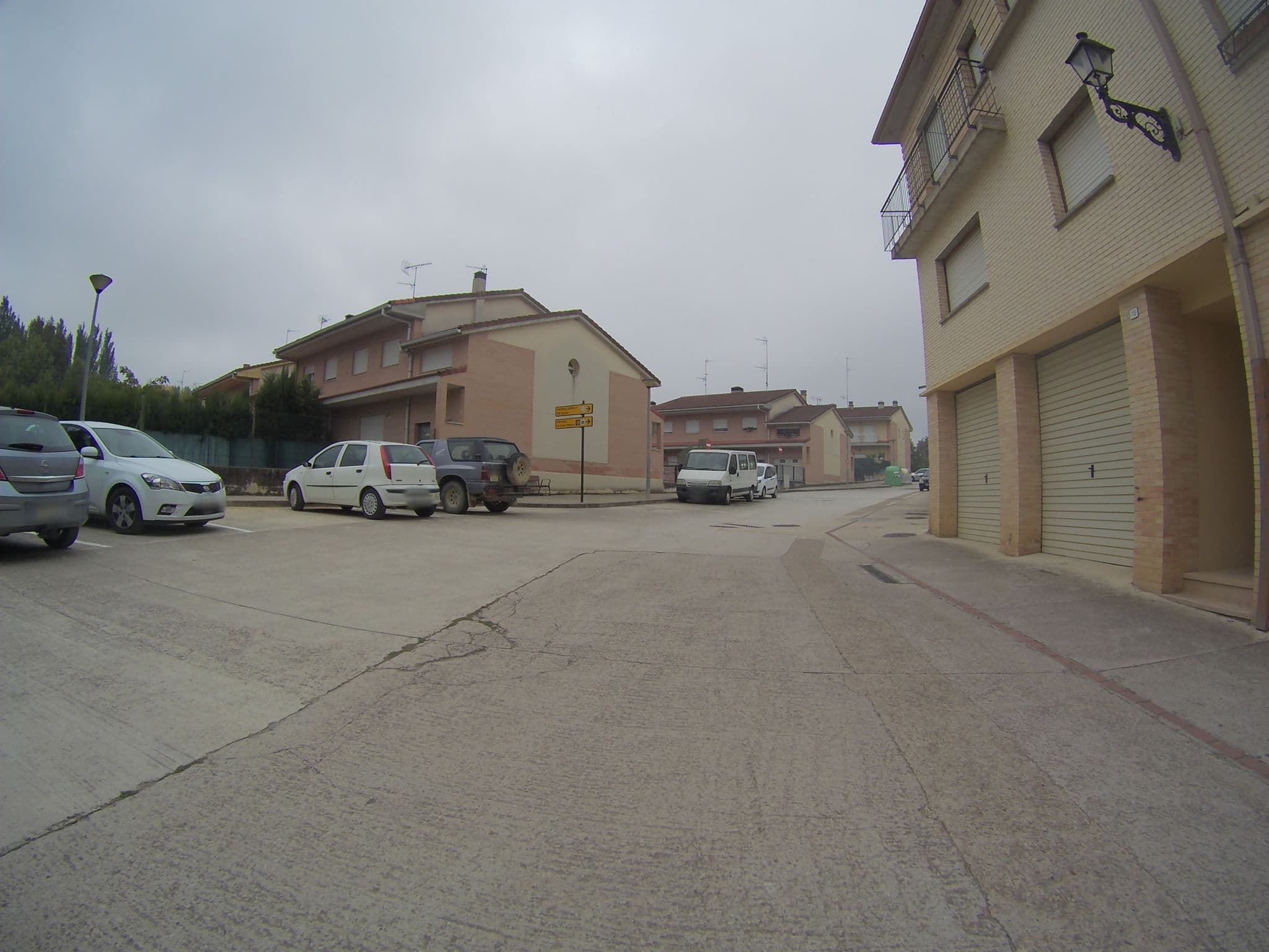 Street view near La Casa Mágica, Villatuerta — © camperxr (CC BY-SA · Mapillary)