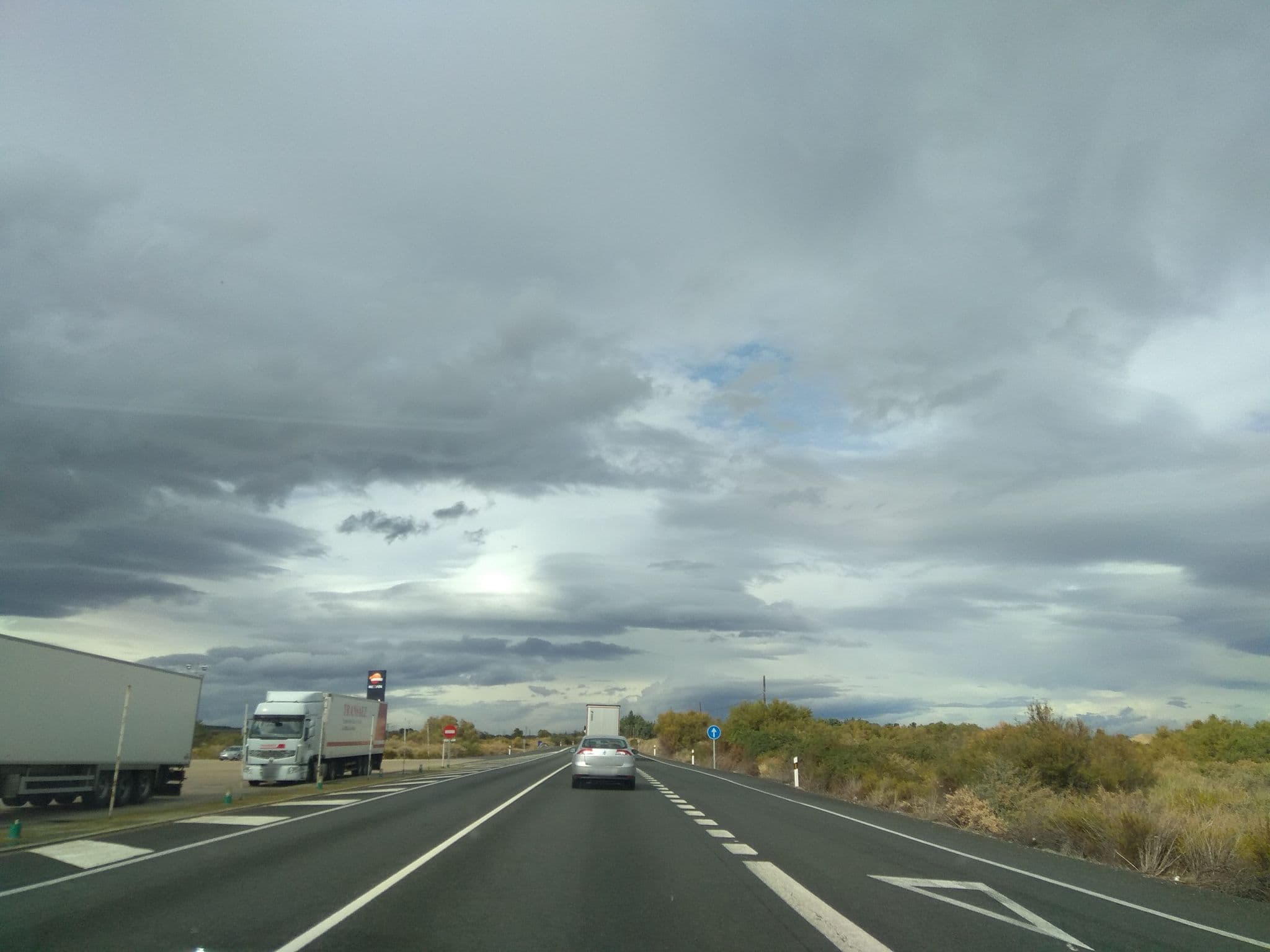 Street view near Area Calahorra, Azagra — © egofer (CC BY-SA · Mapillary)
