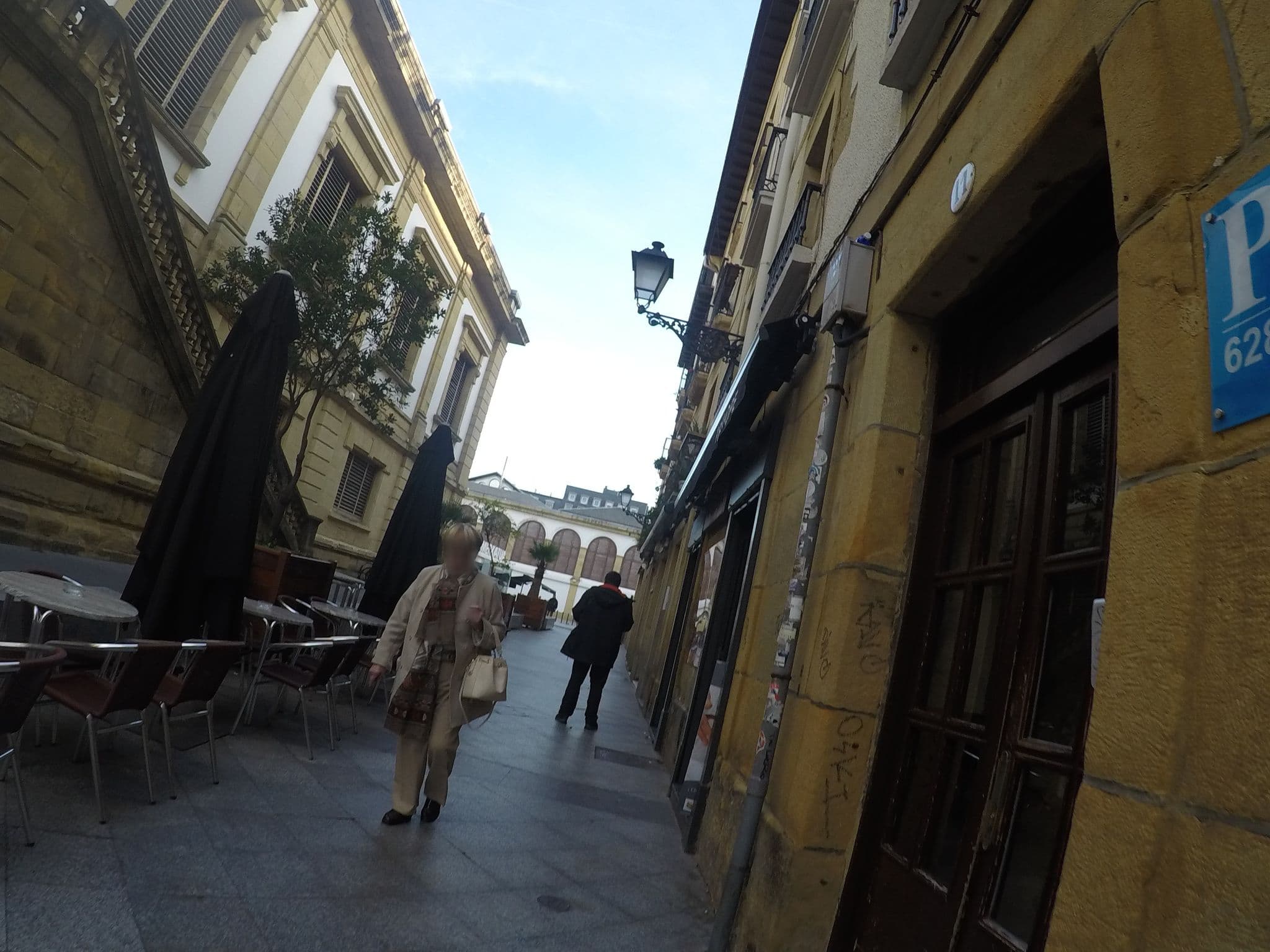Street view near Pension Izar bat, Donostia / San Sebastián — © chrisbeddow (CC BY-SA · Mapillary)