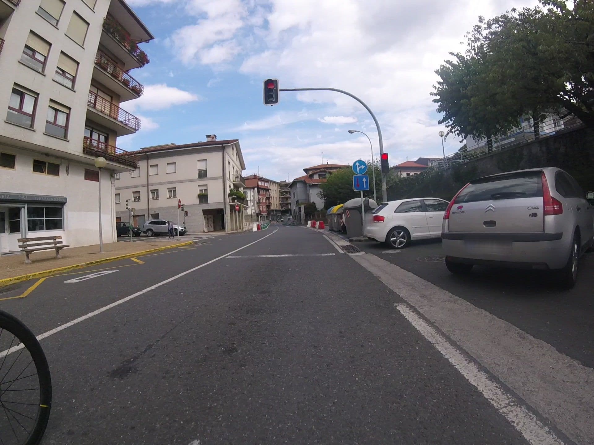 Street view near Pensión Txoko-Maitea, Urnieta — © mikelo (CC BY-SA · Mapillary)