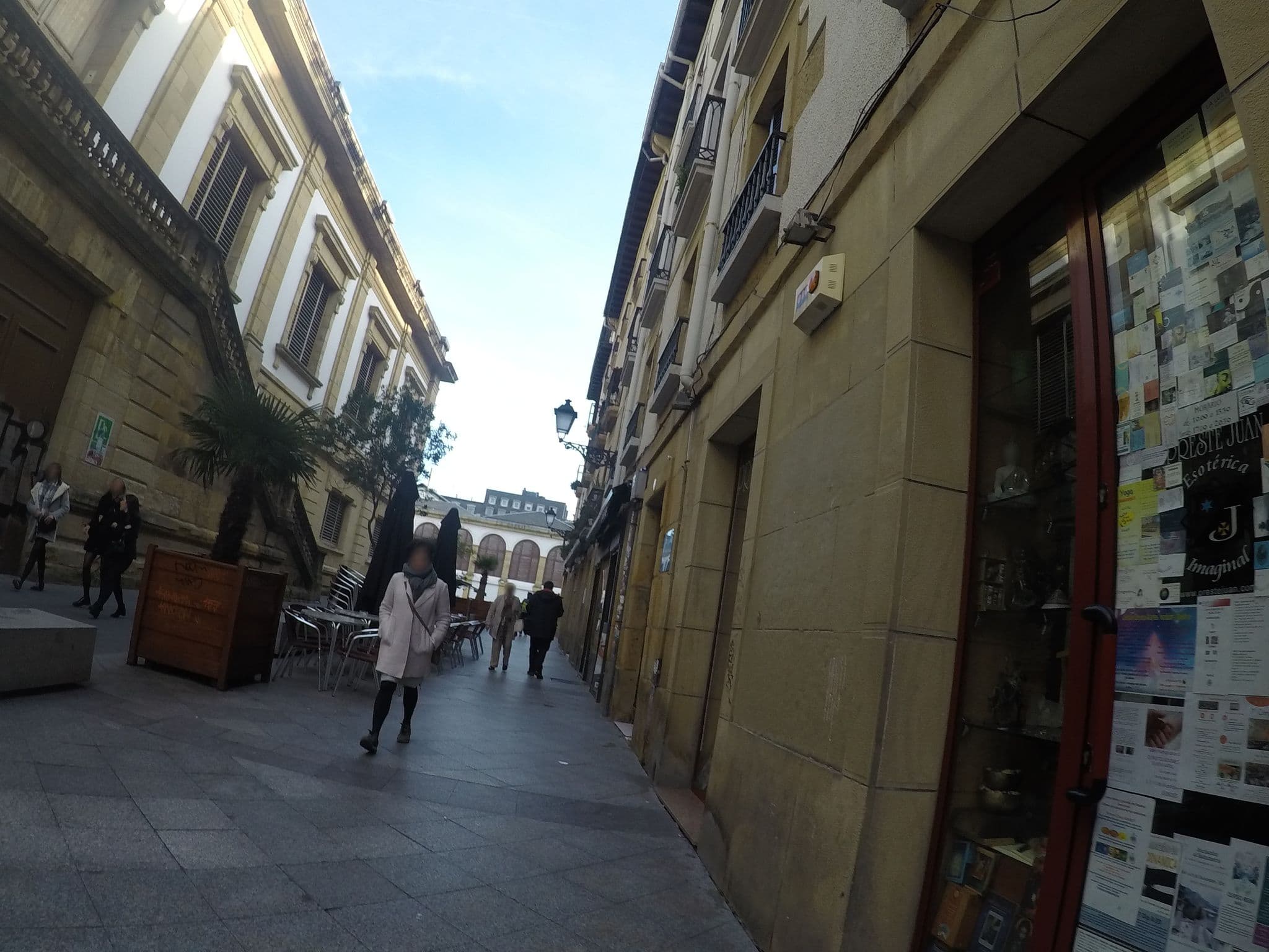 Street view near Kaixo Backpackers Surf Hostel, Donostia / San Sebastián — © chrisbeddow (CC BY-SA · Mapillary)