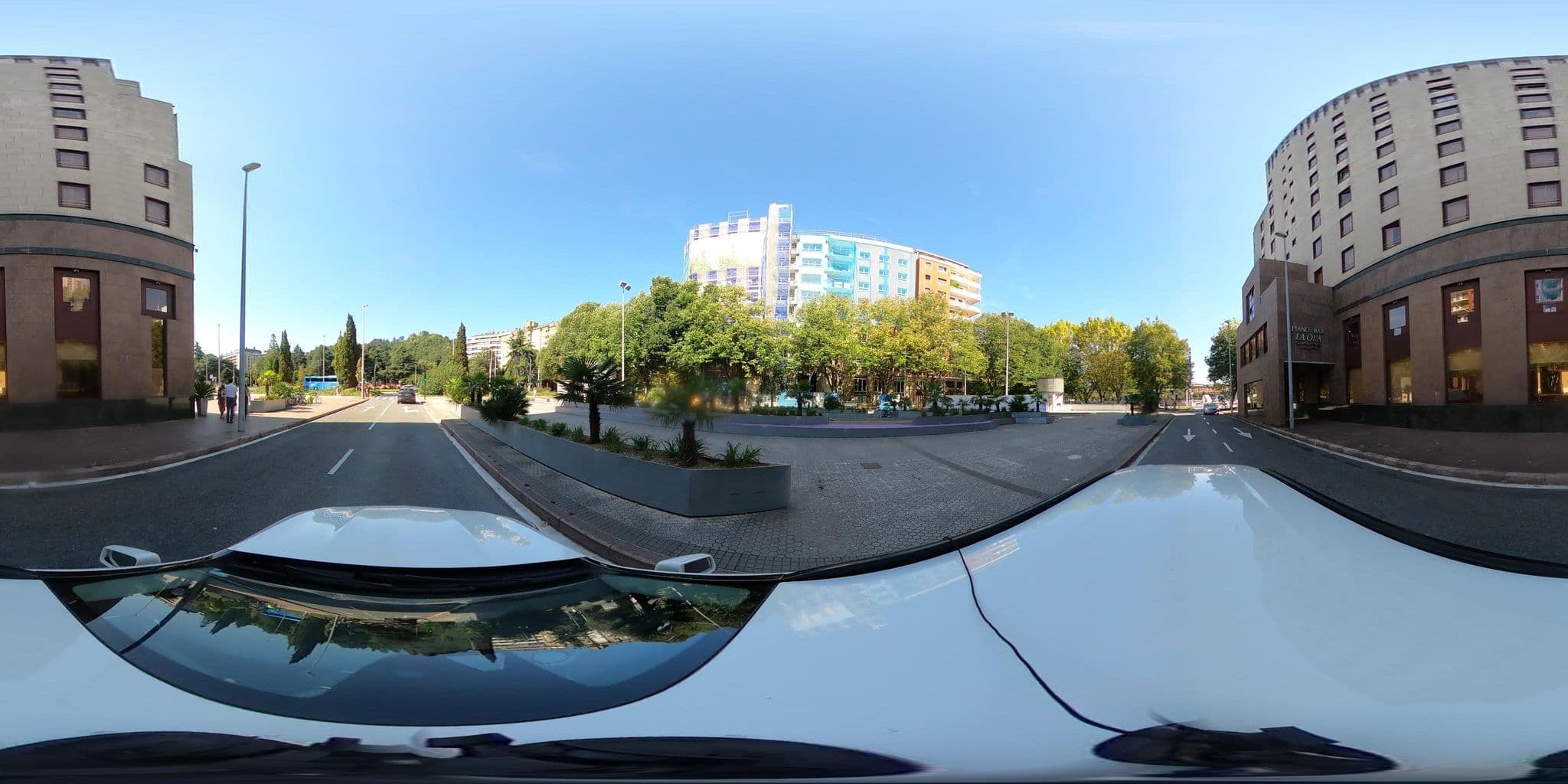 Street view near Hotel Silken Amara Room No:903, Donostia / San Sebastián — © sanjorgepinho (CC BY-SA · Mapillary)
