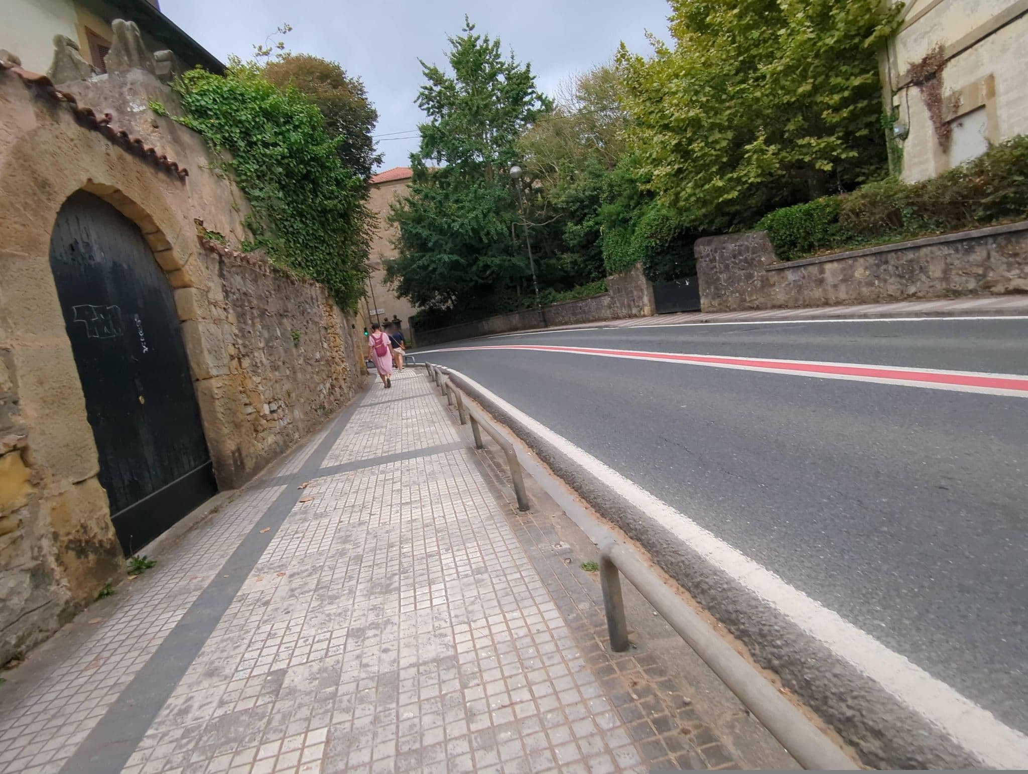 Street view near Sagarmaneta, Zarautz — © miguel_andrade (CC BY-SA · Mapillary)