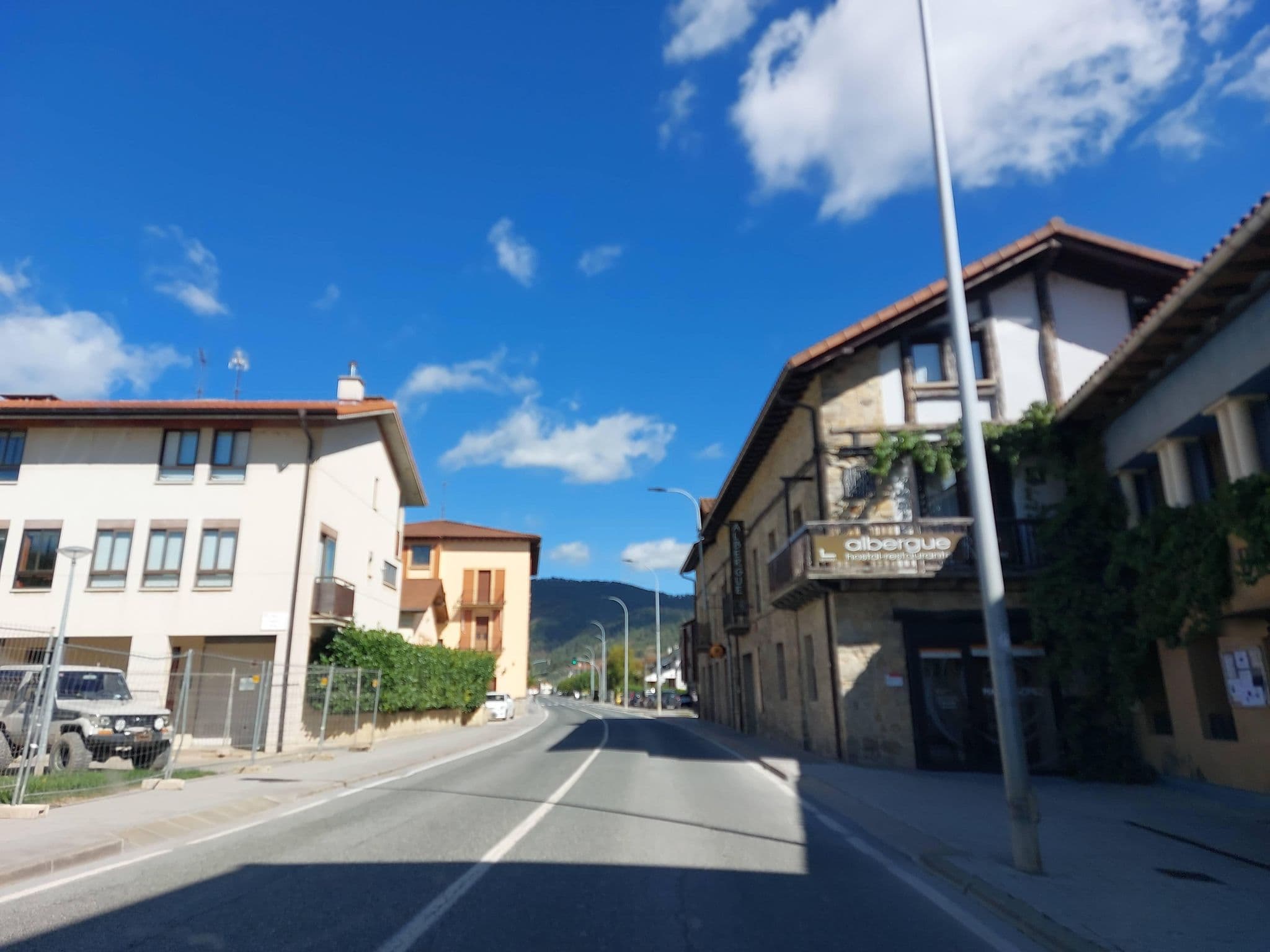 Street view near Albergue de Peregrinos Zubiri, Huarte — © 5rmft (CC BY-SA · Mapillary)