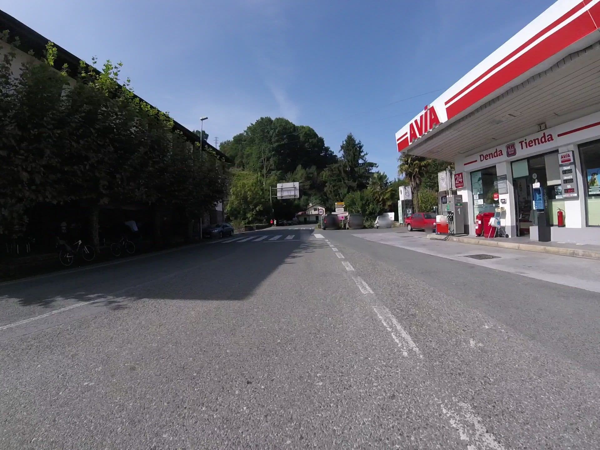Street view near Hotel Urgaín, Doneztebe-Santesteban — © mikelo (CC BY-SA · Mapillary)