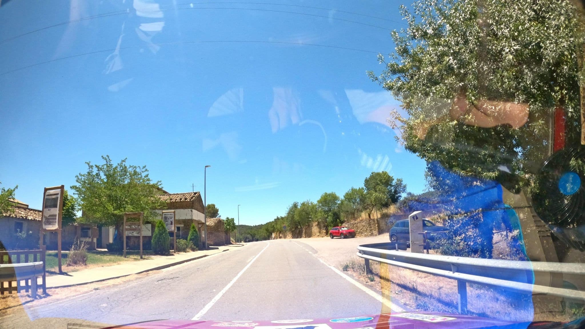 Street view near Camping Bungalows Armalygal, Ayerbe — © masterofnoroad (CC BY-SA · Mapillary)