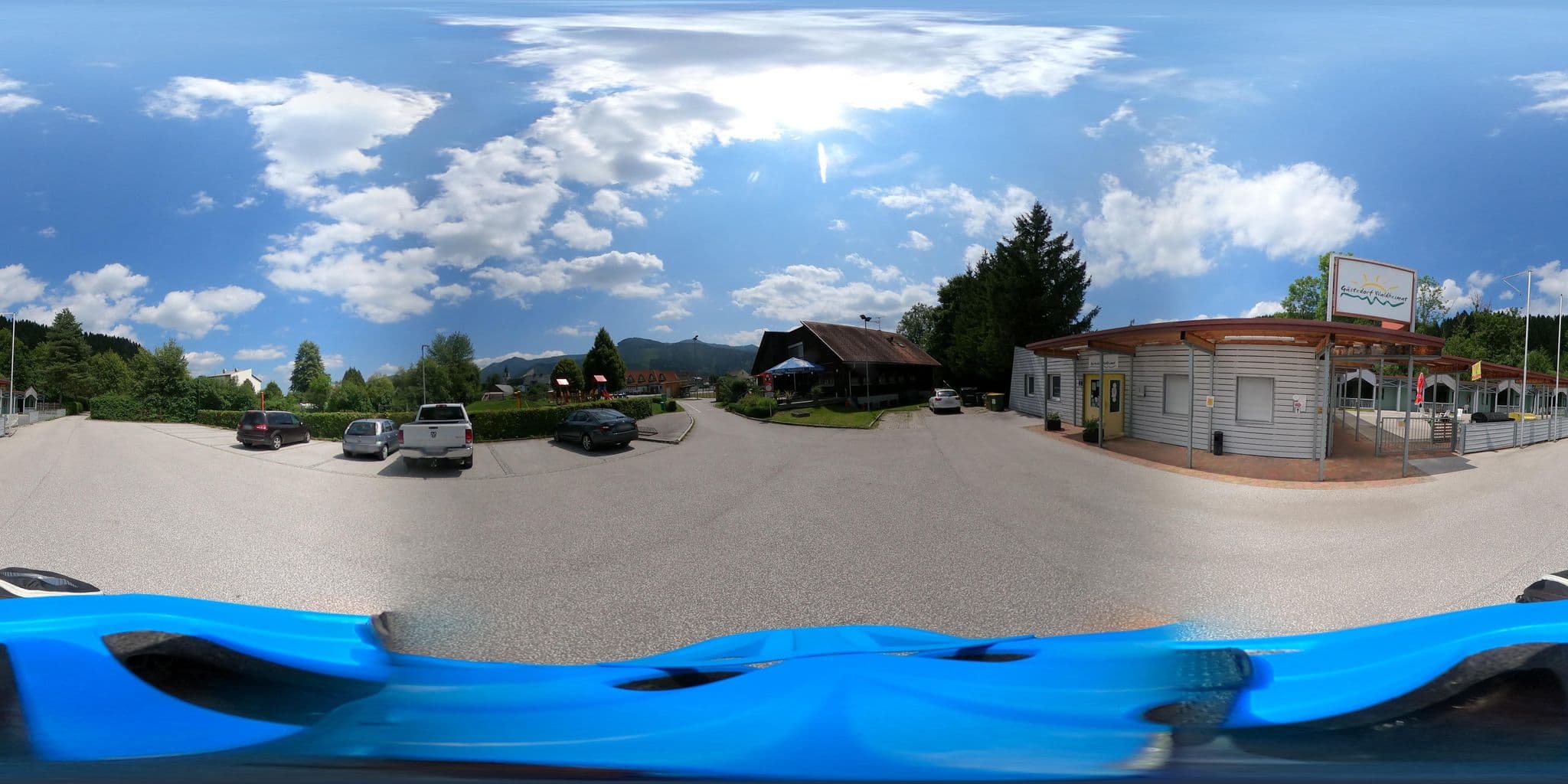 Street view near Gästedorf Waldheimat, Langenwang — © aceini (CC BY-SA · Mapillary)