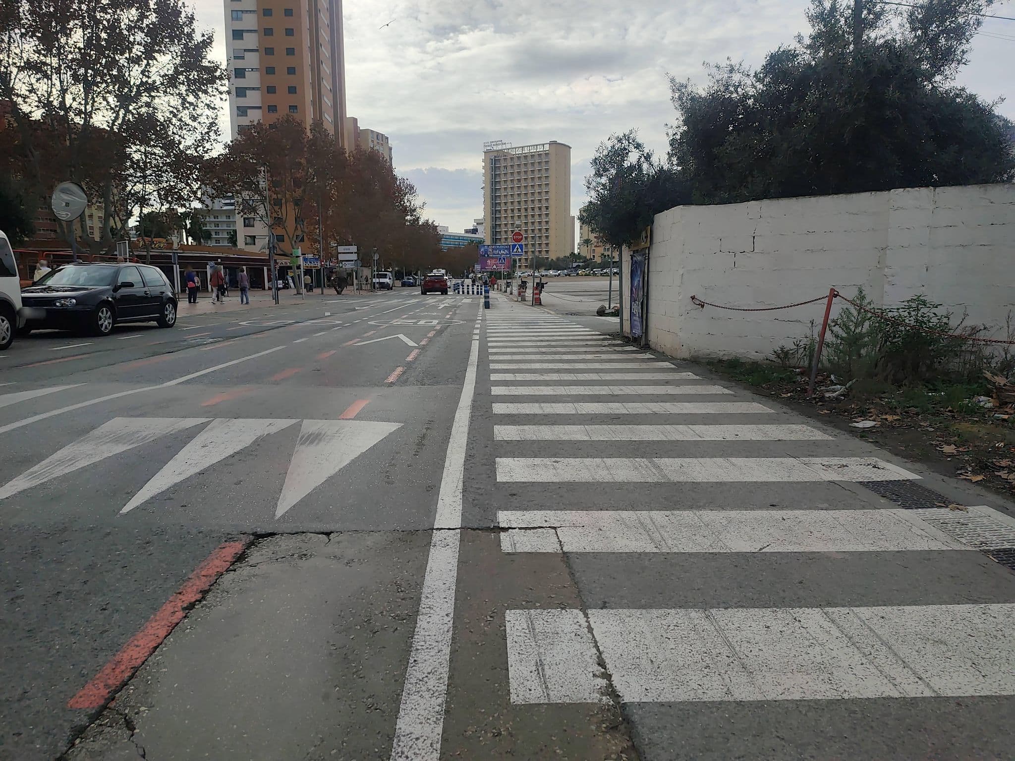 Street view near Apartamentos Evamar, Benidorm — © Duro (CC BY-SA · Mapillary)