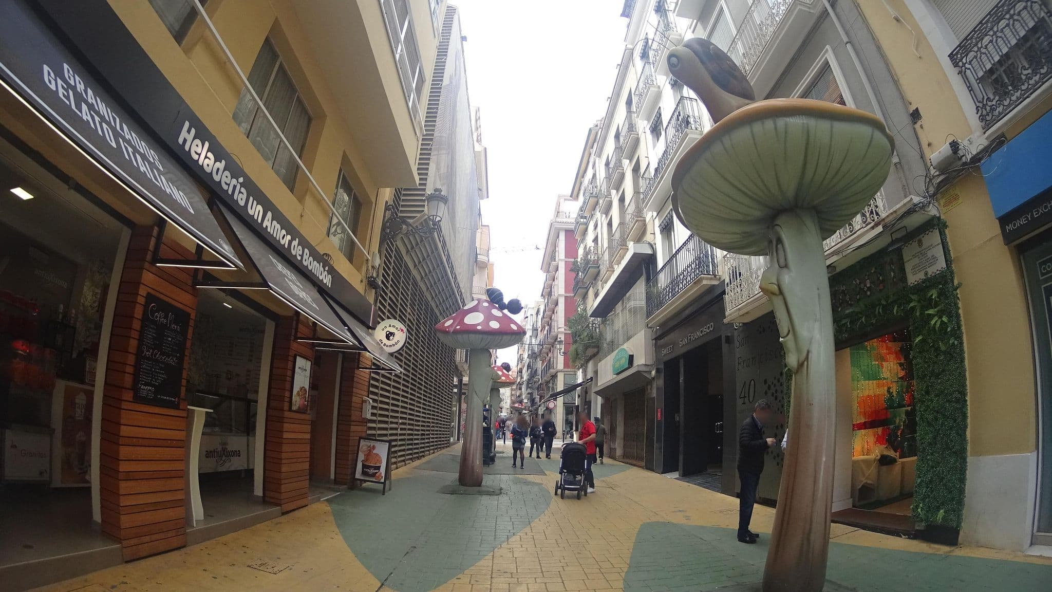Street view near San Francisco 40 Apartments, Alicante — © robertogeb (CC BY-SA · Mapillary)