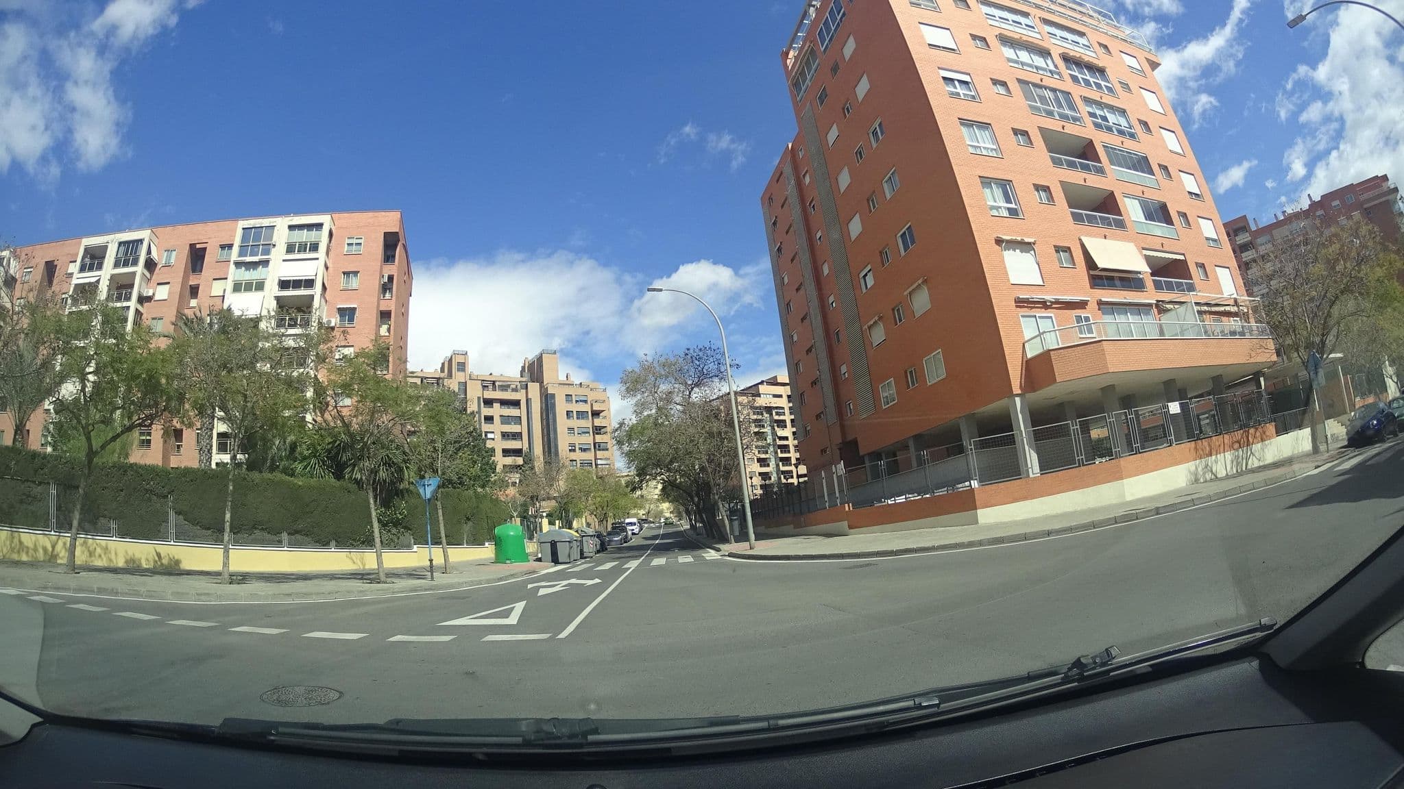 Street view near RealRent Puertomar, Alicante — © robertogeb (CC BY-SA · Mapillary)