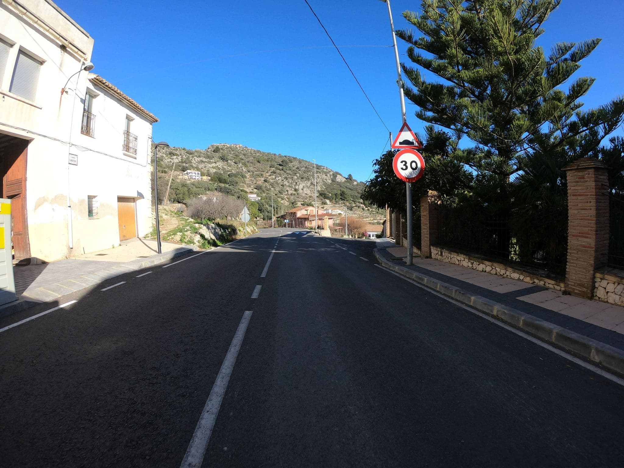 Street view near La Murta, Alcalalí — © joostjakob (CC BY-SA · Mapillary)