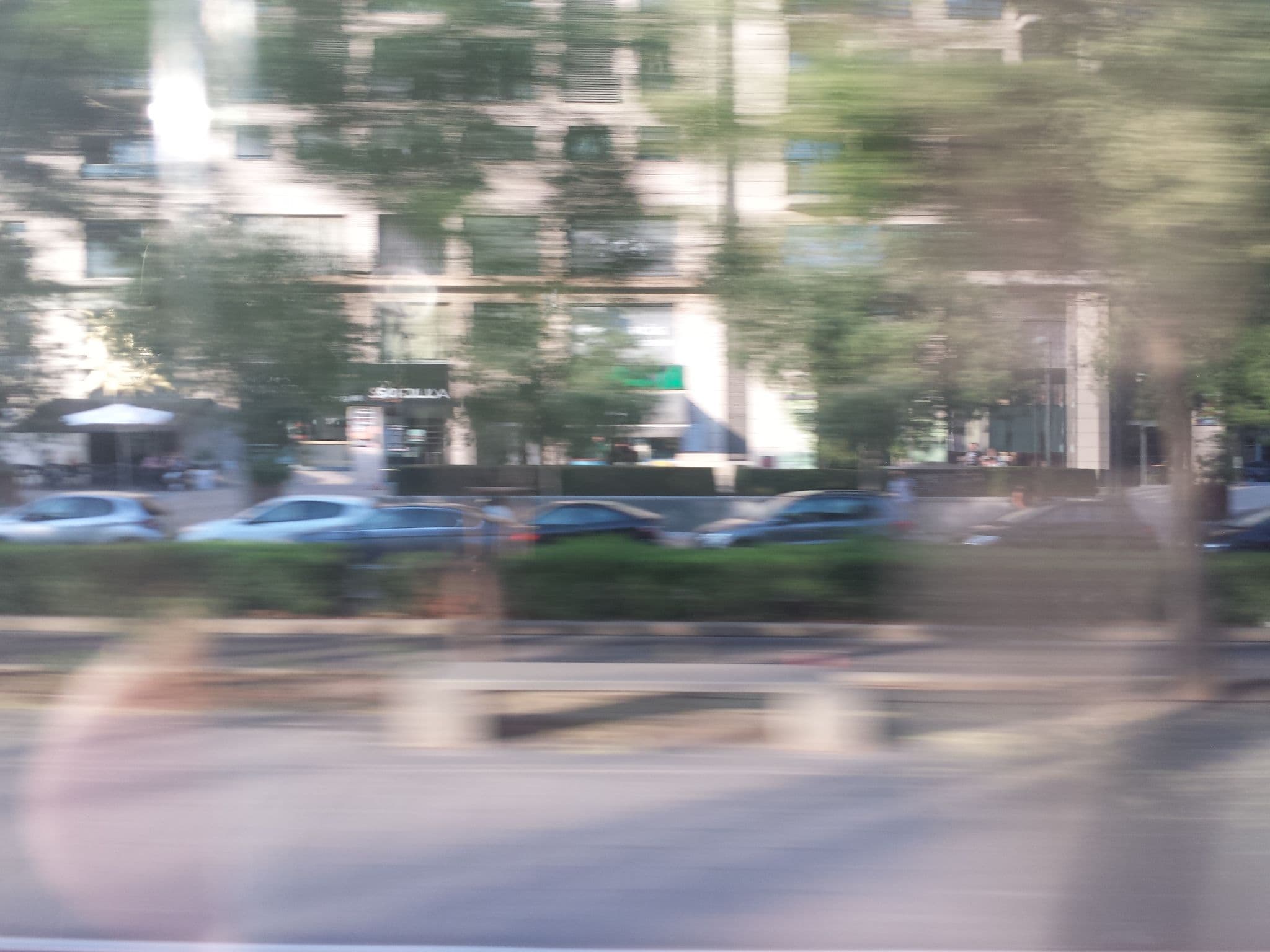 Street view near Valencia Flats, Burjassot — © robot8a (CC BY-SA · Mapillary)
