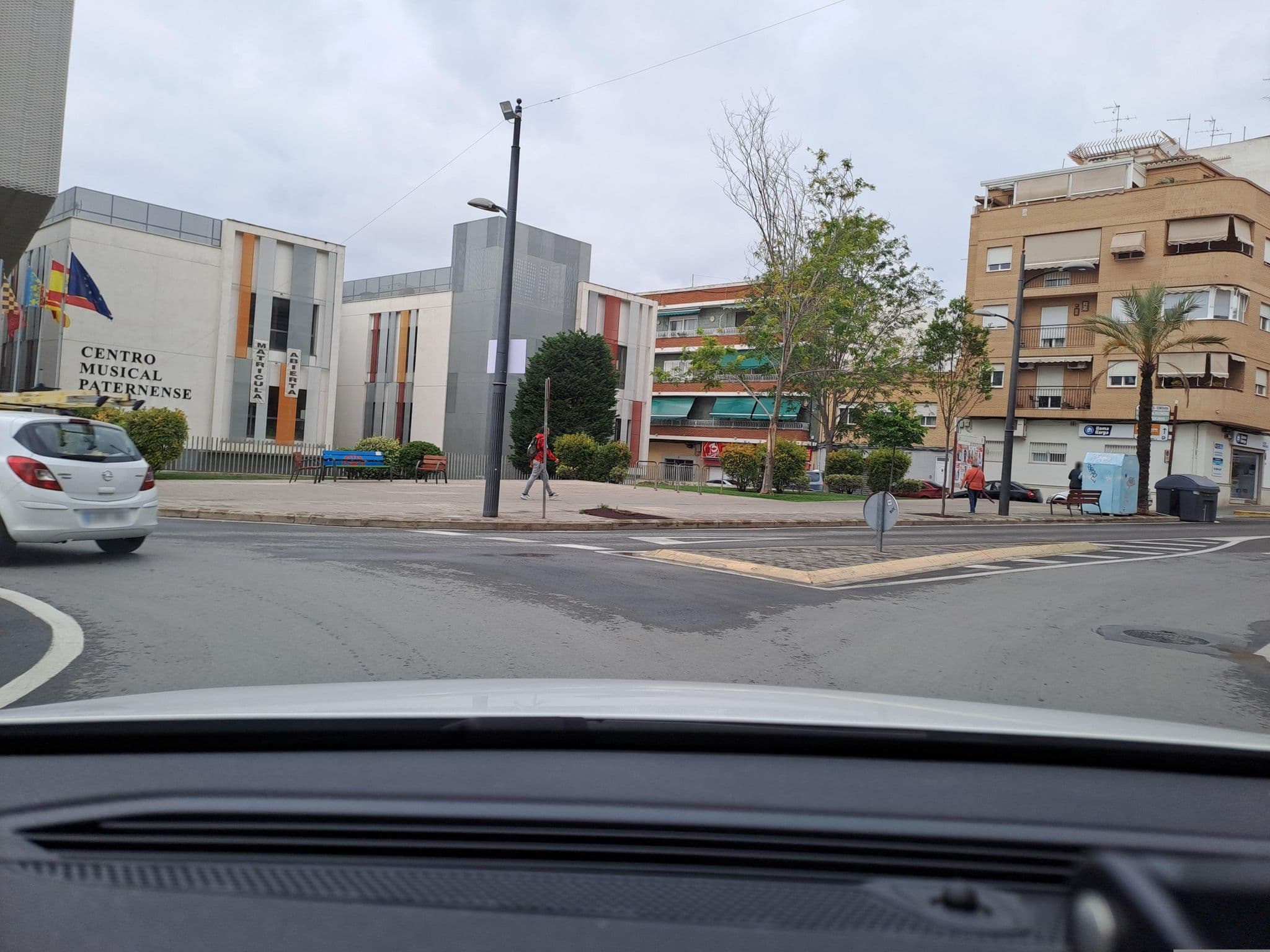 Street view near Casa Serra, Paterna — © normanm (CC BY-SA · Mapillary)