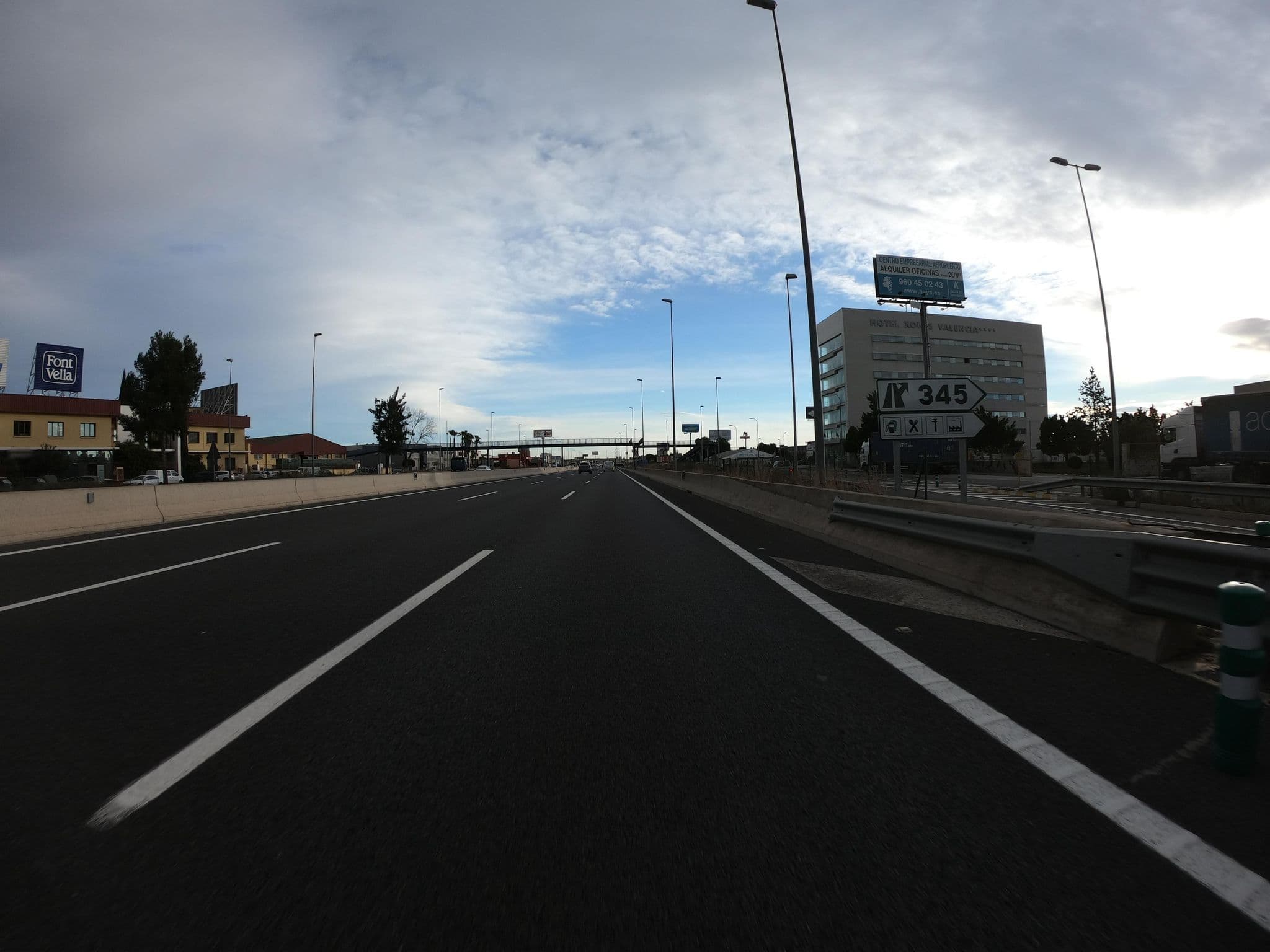 Street view near Xon's, Aldaia — © joostjakob (CC BY-SA · Mapillary)