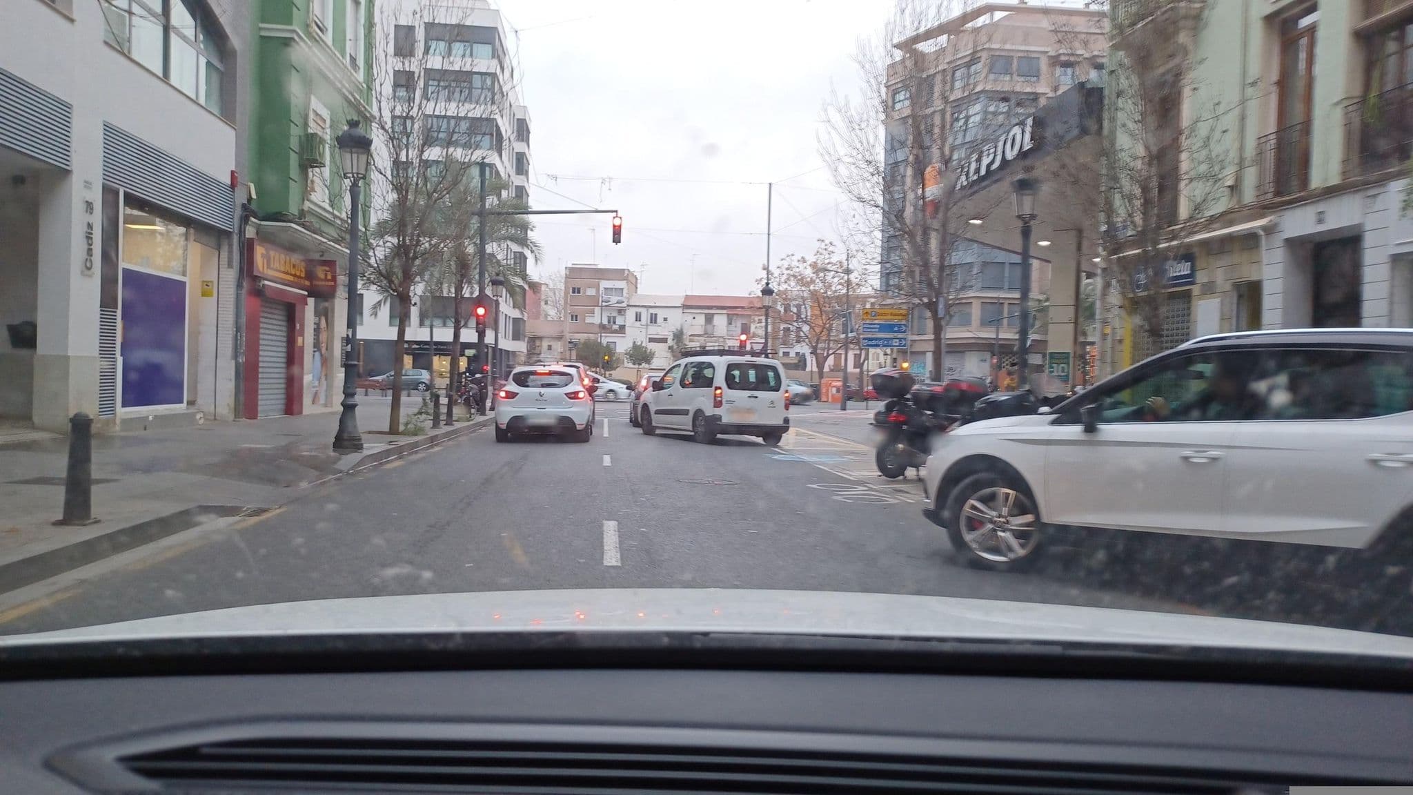 Street view near Ruzafarooms, Valencia — © normanm (CC BY-SA · Mapillary)