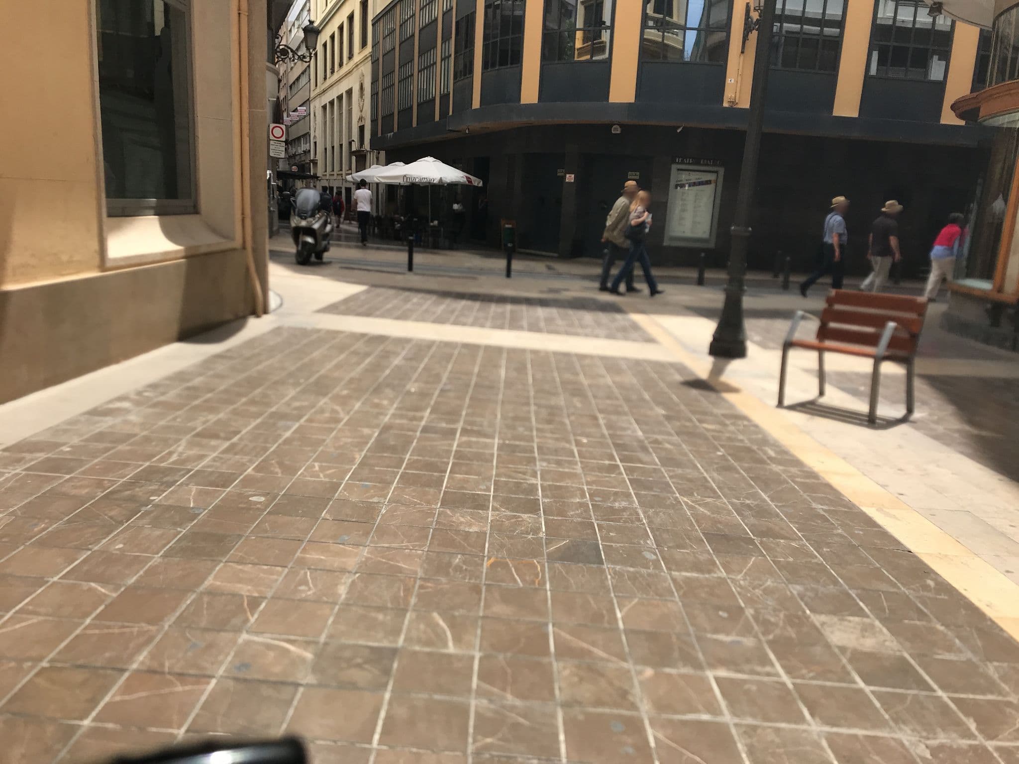 Street view near Casas con Sonrisa, Valencia — © jipp (CC BY-SA · Mapillary)