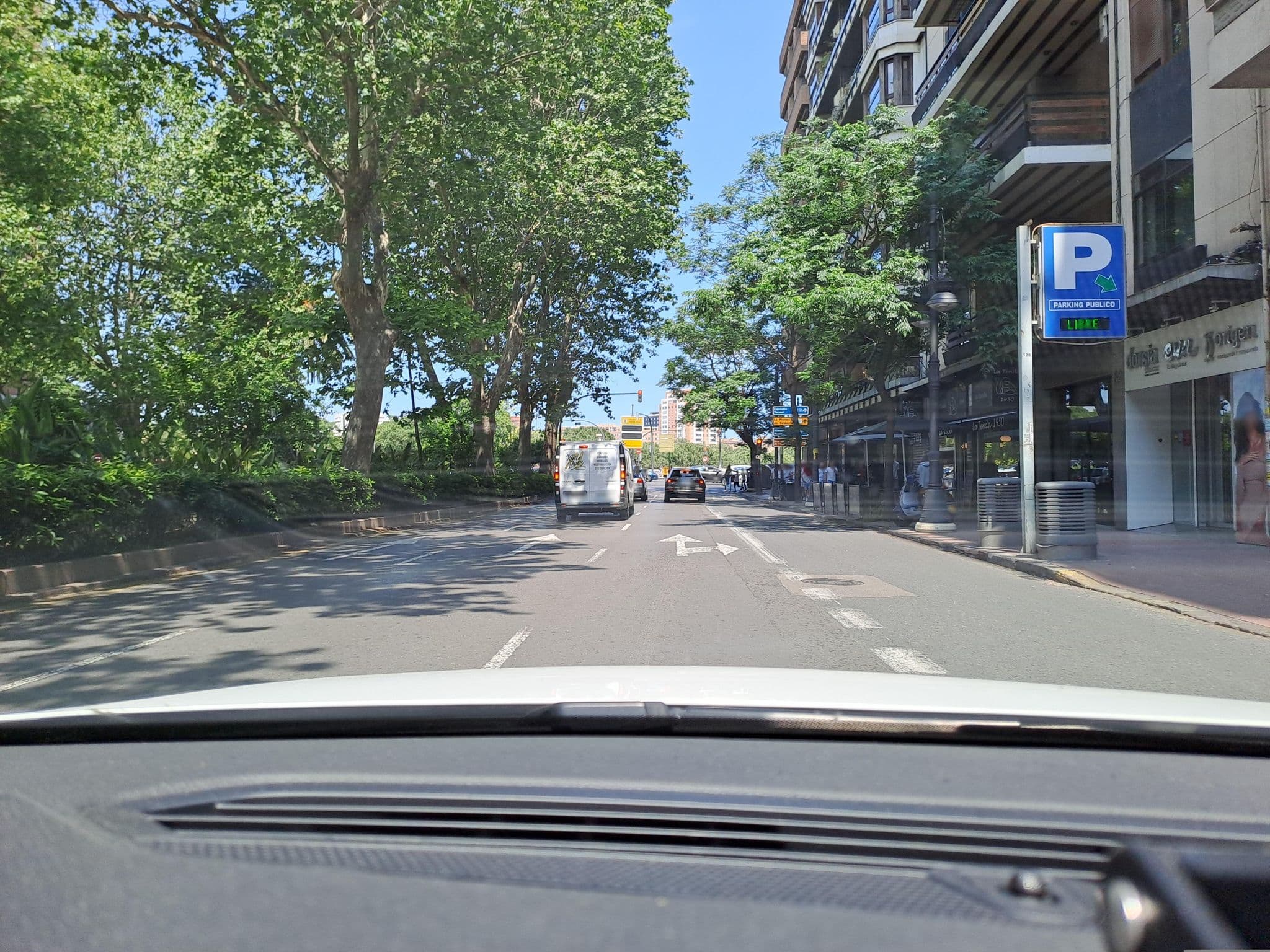 Street view near Husa Dimar Hotel, Valencia — © normanm (CC BY-SA · Mapillary)
