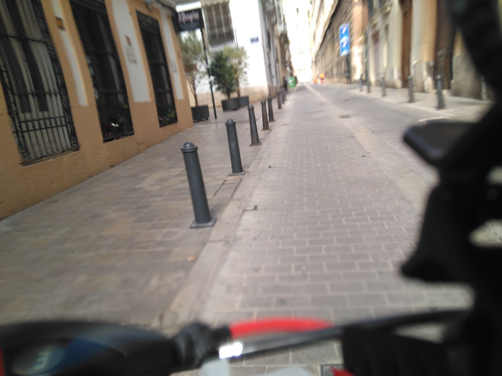 Street view near Apartments Trinitarios, Valencia — © itxi (CC BY-SA · Mapillary)
