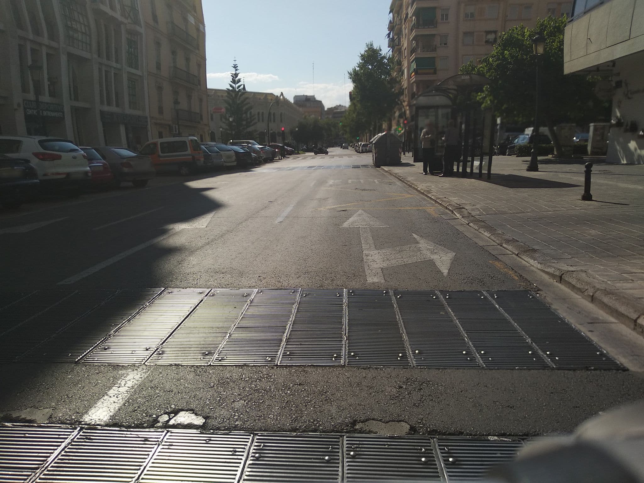 Street view near Hotel Alameda Valencia, Valencia — © raolbaletco (CC BY-SA · Mapillary)