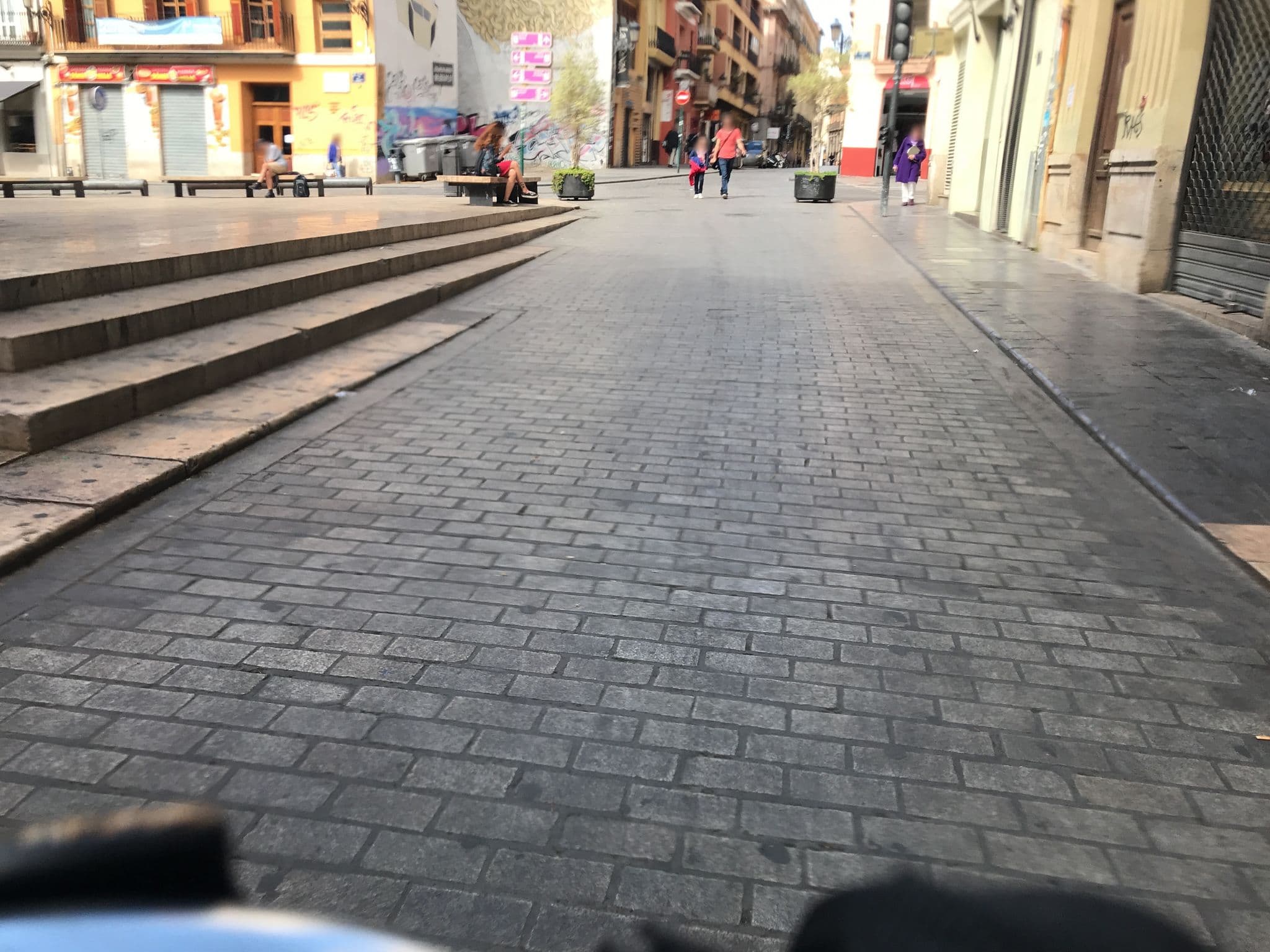 Street view near Españole Servicios de Alojamiento, Valencia — © jipp (CC BY-SA · Mapillary)