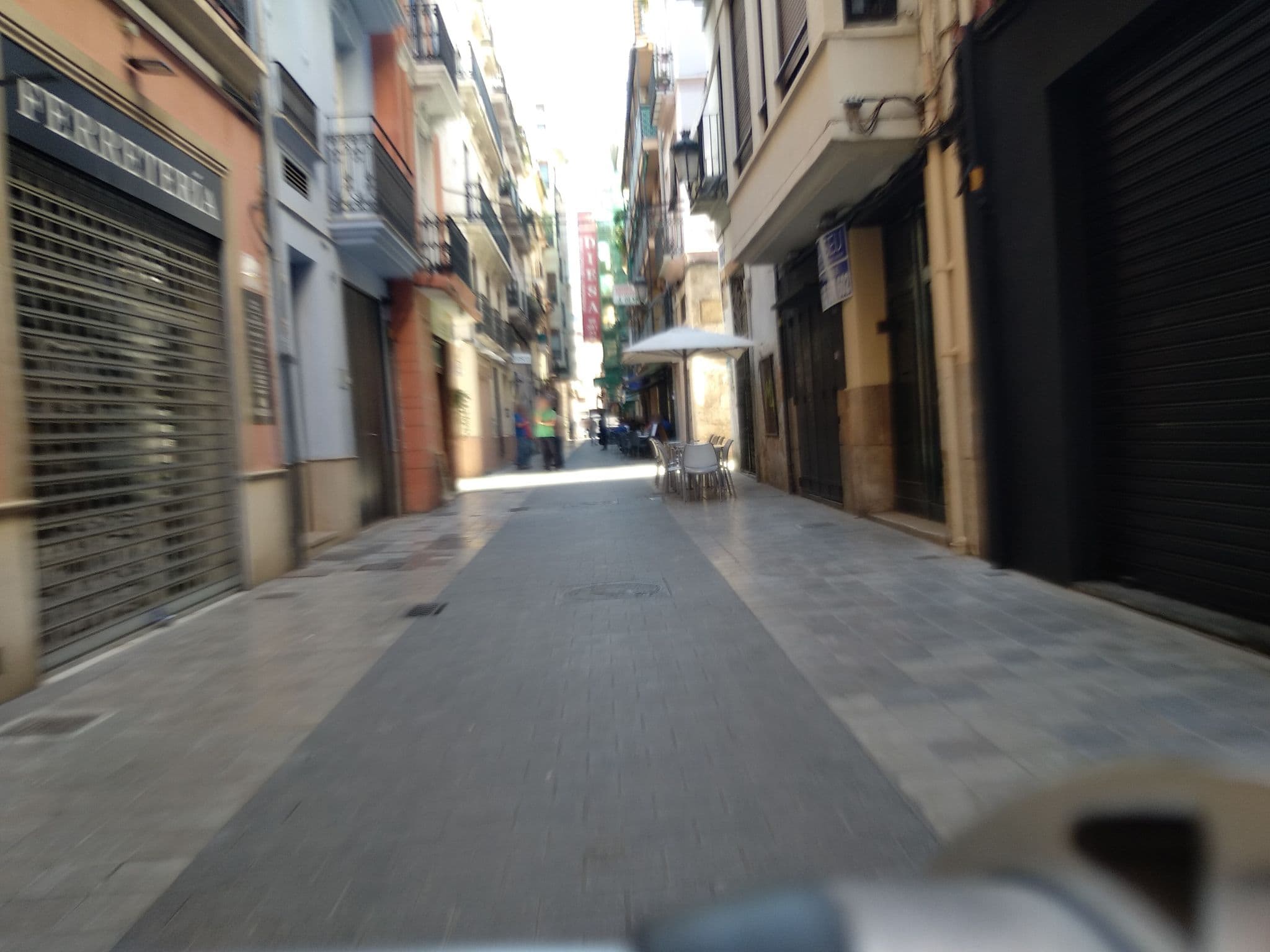 Street view near Flats Friends Nave, Valencia — © raolbaletco (CC BY-SA · Mapillary)