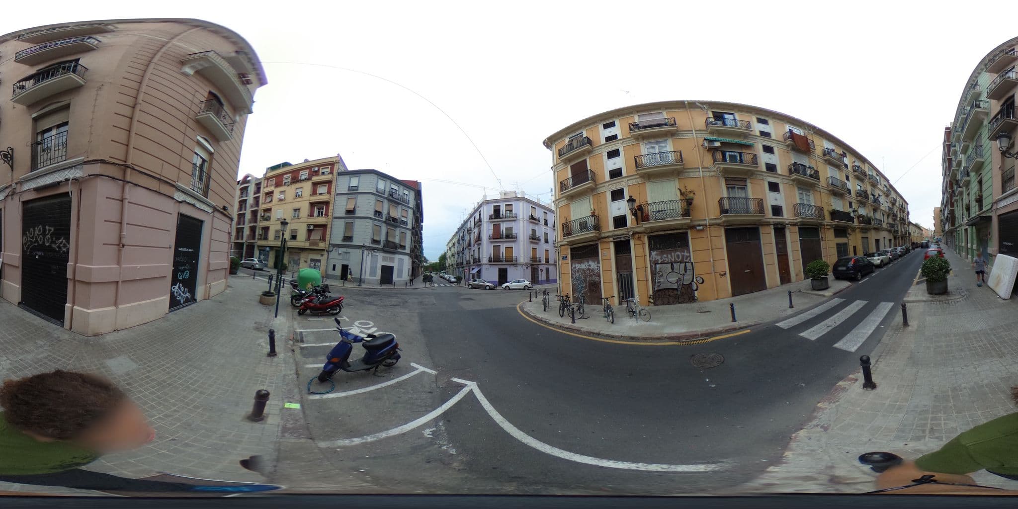 Street view near Brental Jardines del Turia, Valencia — © thx (CC BY-SA · Mapillary)