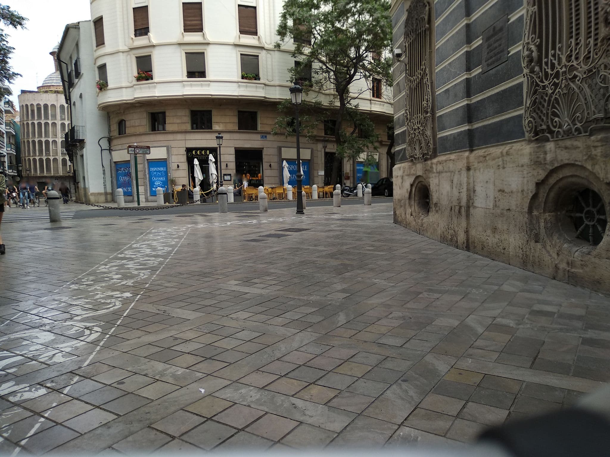 Street view near Hotel Inglés, Valencia — © raolbaletco (CC BY-SA · Mapillary)
