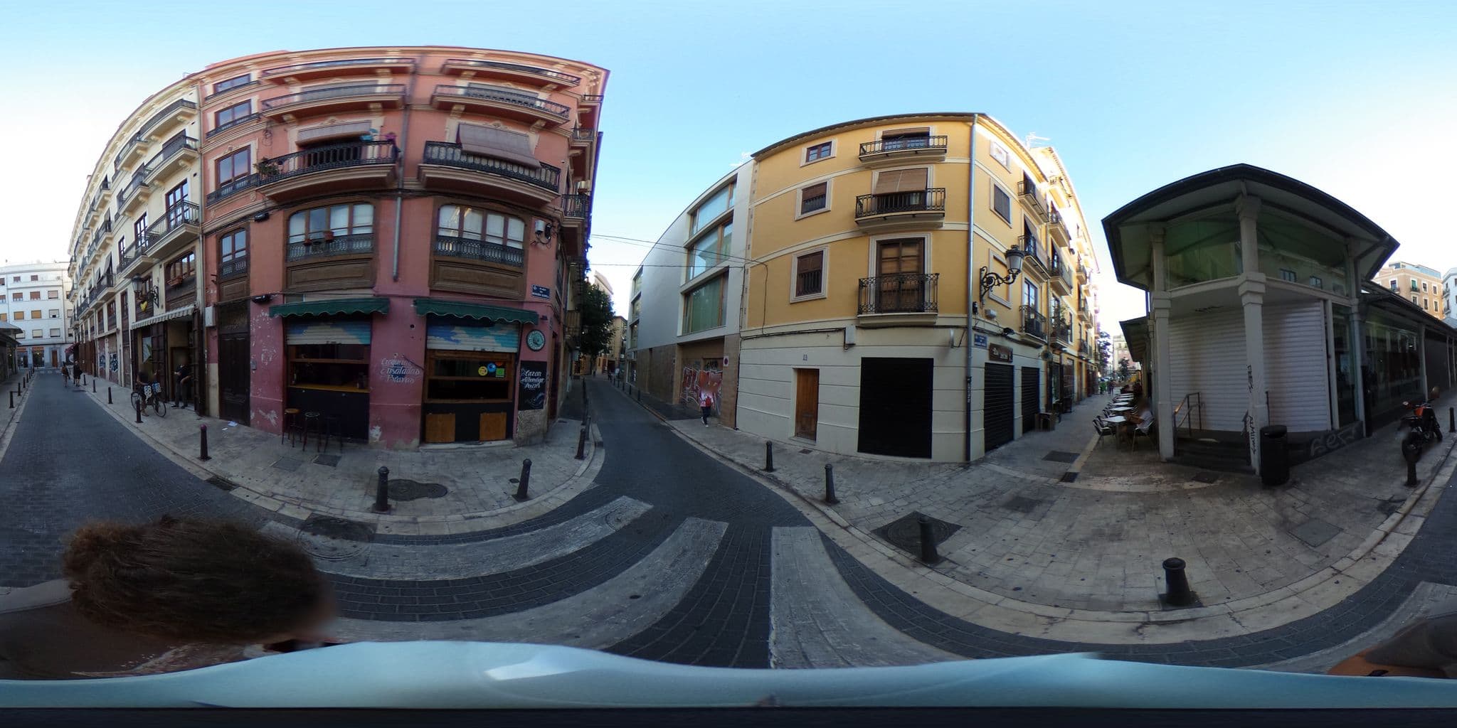 Street view near Mosen Sorell Apartments, Valencia — © thx (CC BY-SA · Mapillary)