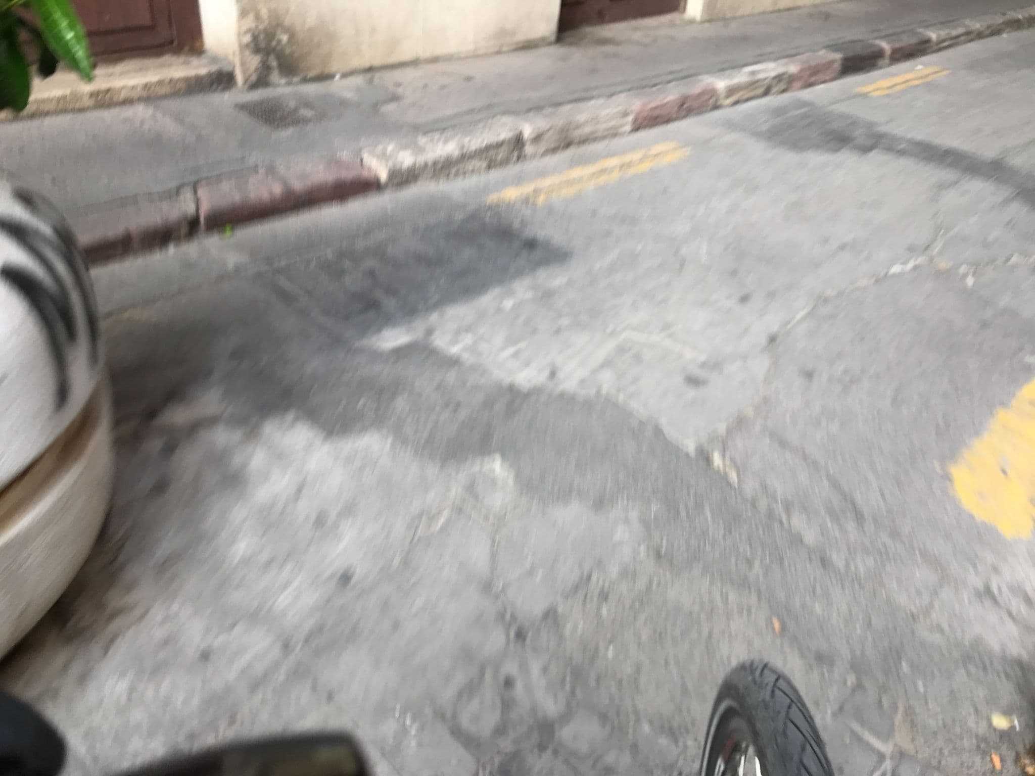 Street view near Apartmento Sampedor, Valencia — © jipp (CC BY-SA · Mapillary)