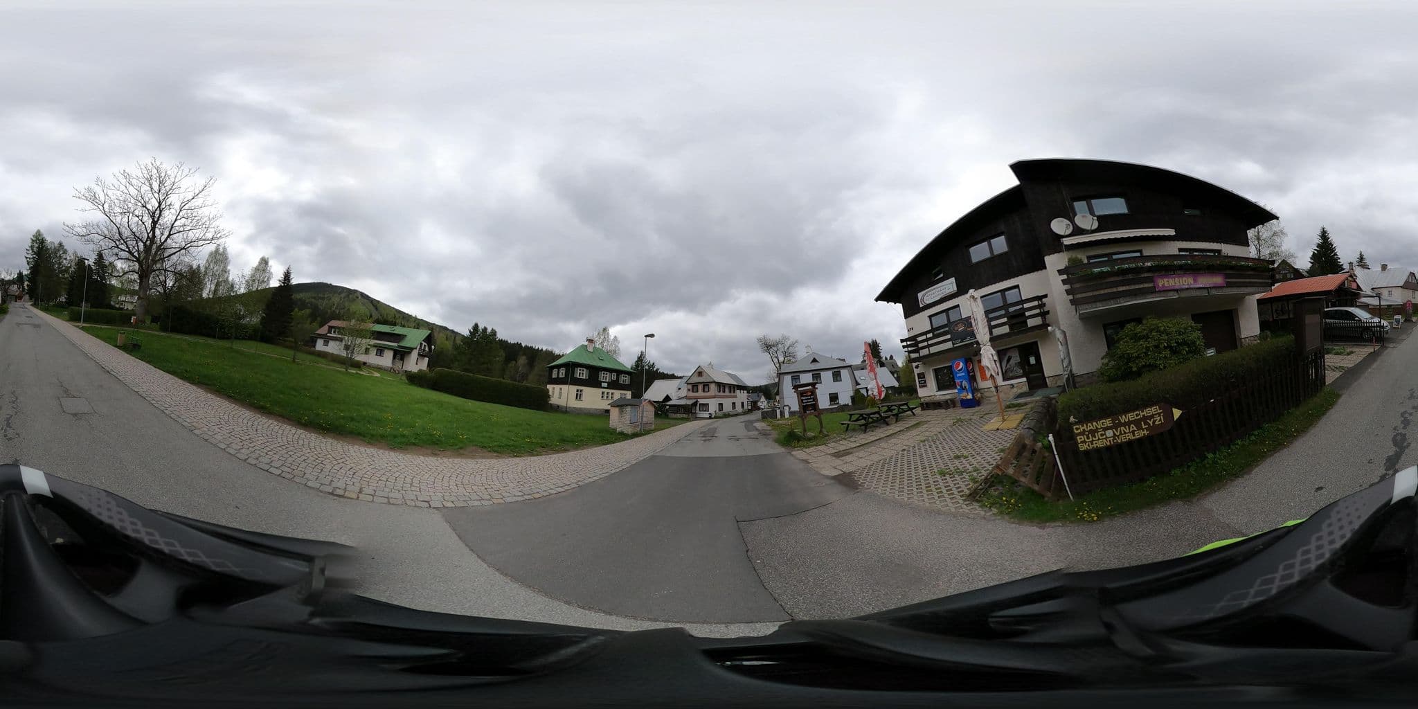 Street view near Apartmány U Lanovky, Harrachov — © stefanhrt (CC BY-SA · Mapillary)