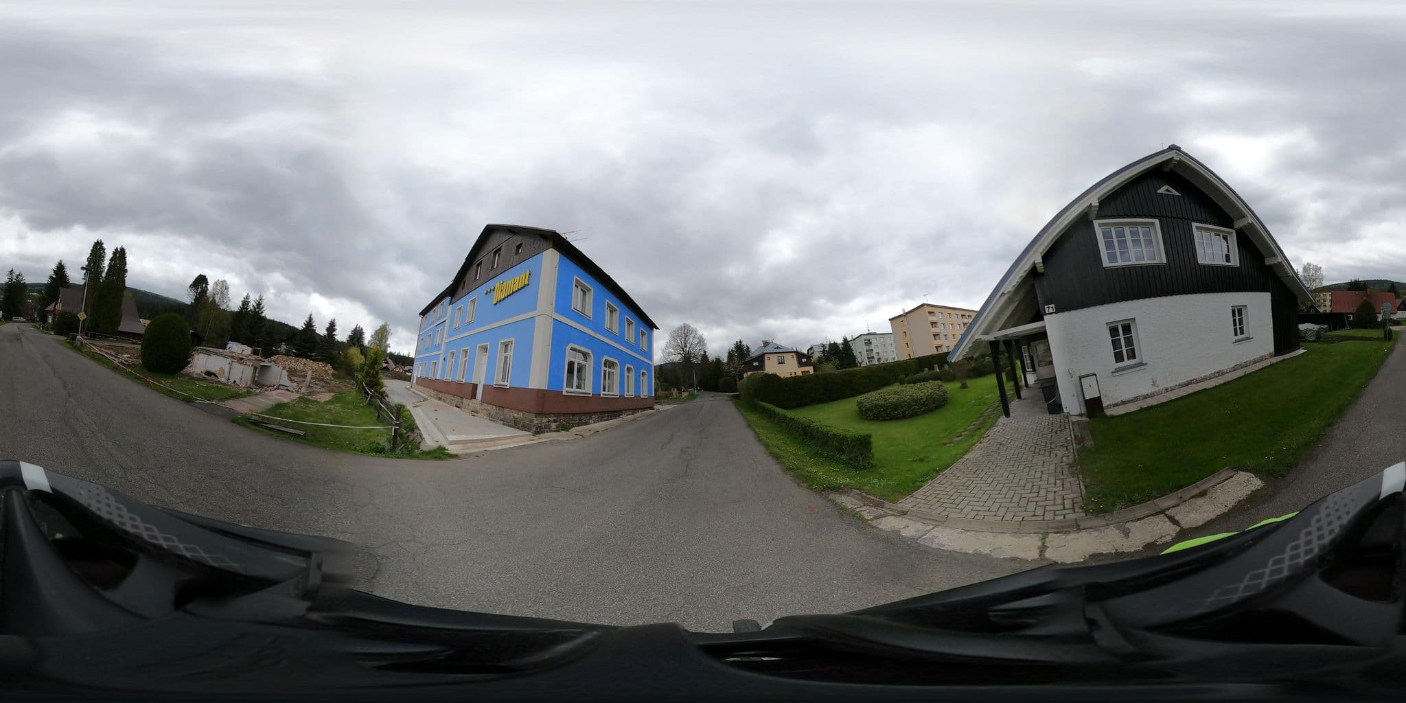 Street view near Diamant, Harrachov — © stefanhrt (CC BY-SA · Mapillary)