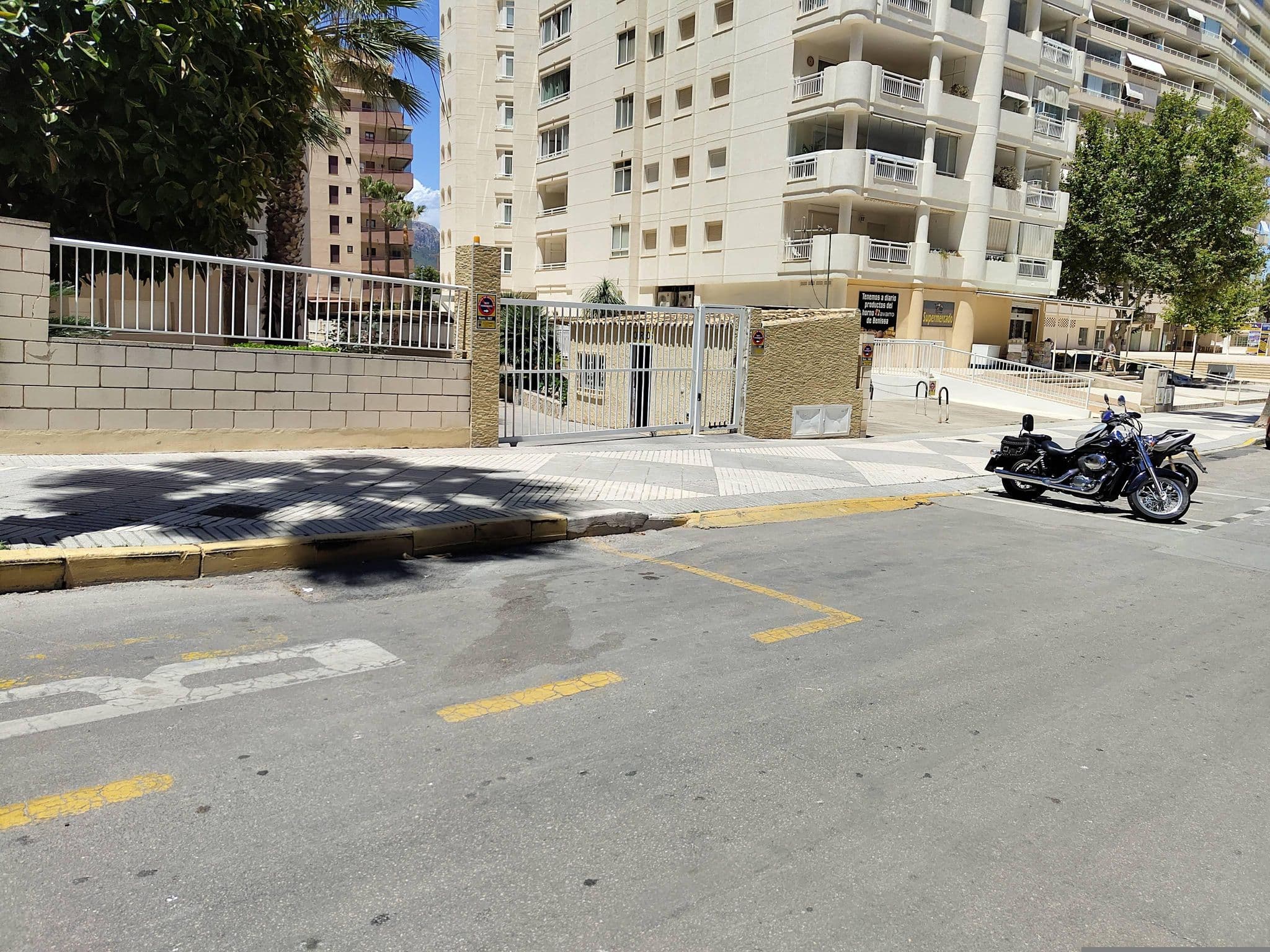 Street view near La Luz Costa Calpe, Calp — © tjorim (CC BY-SA · Mapillary)