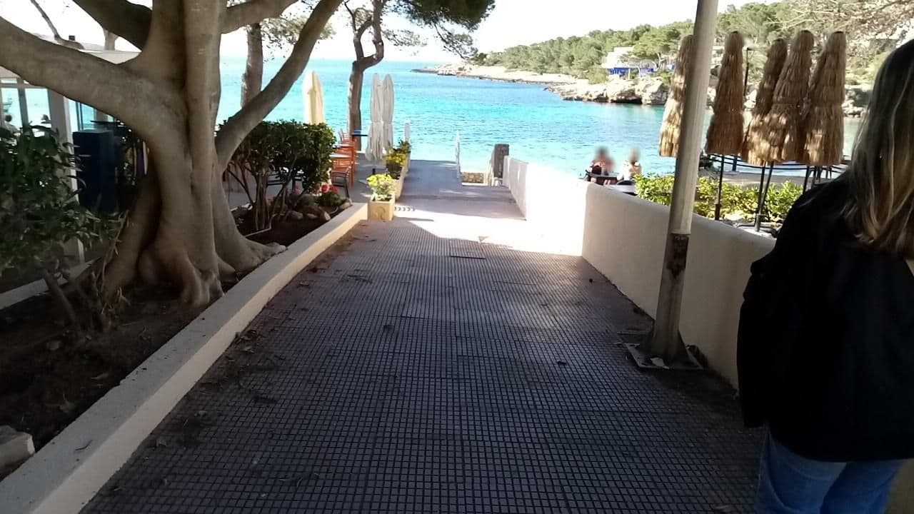 Street view near Club Vista Bahia Hotel Portinatx, Sant Joan de Labritja — © micmin1972 (CC BY-SA · Mapillary)