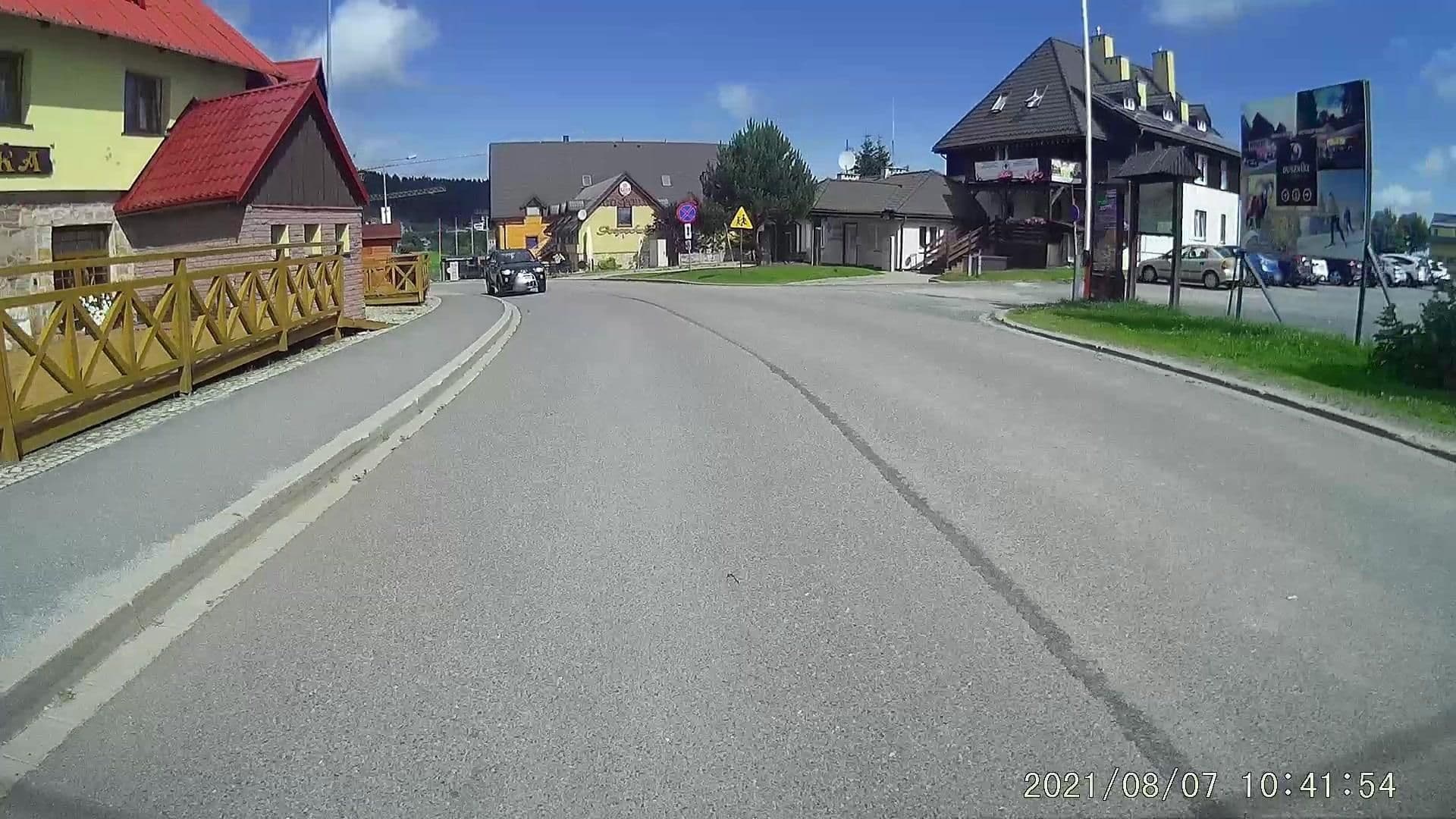 Street view near Ośrodek Szkoleniowy GOPR, Skuhrov nad Bělou — © dasza (CC BY-SA · Mapillary)