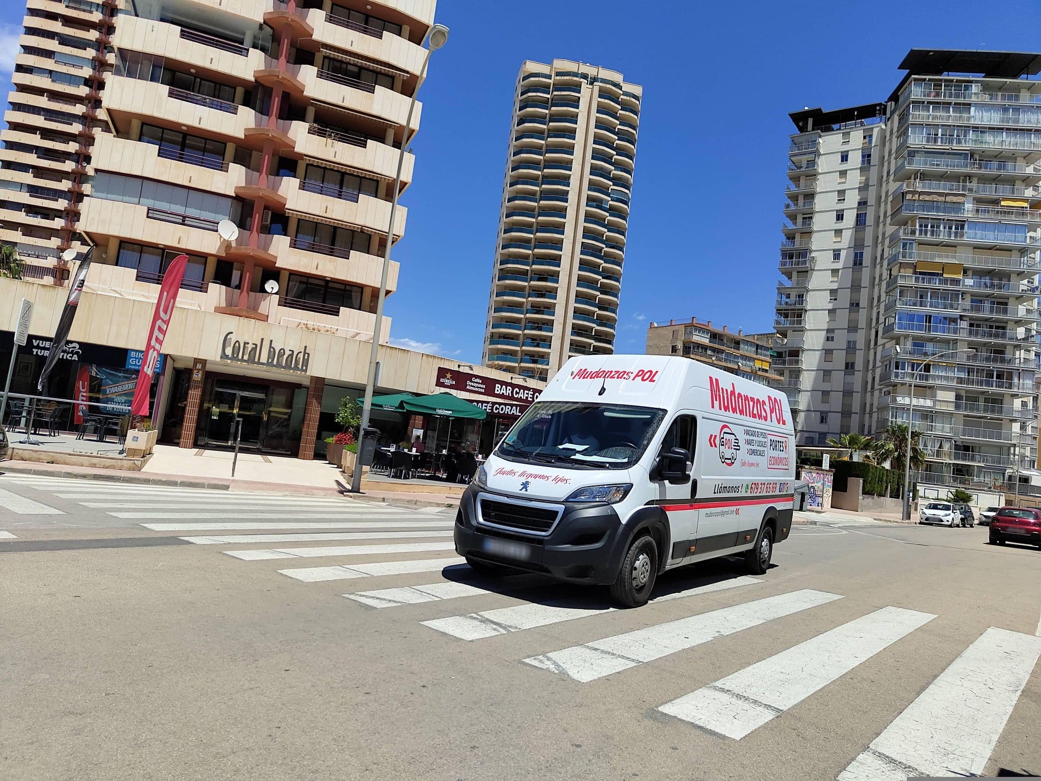 Street view near Coral Beach Costa Calpe, Calp — © tjorim (CC BY-SA · Mapillary)