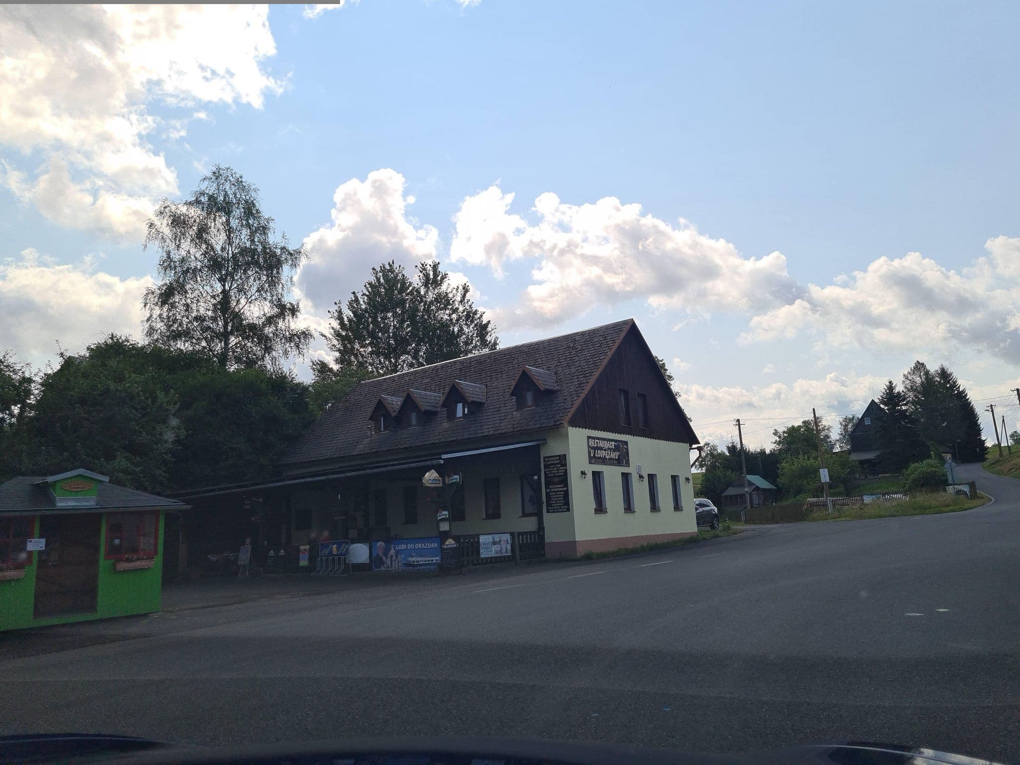 Street view near KORTUS, Česká Kamenice — © kino (CC BY-SA · Mapillary)