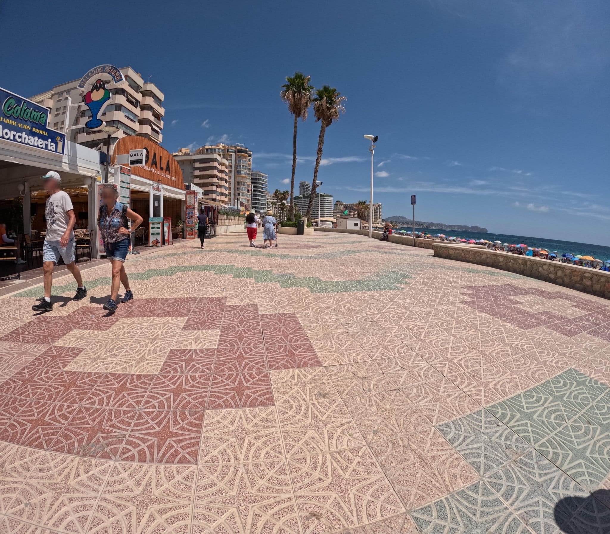 Street view near Apartamentos Topacio, Calp — © tjorim (CC BY-SA · Mapillary)