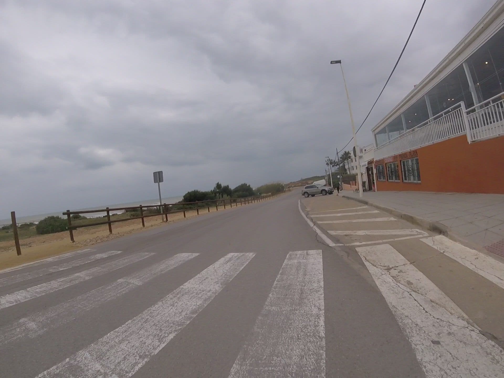 Street view near Apartamentos Playa Romana 3000, Alcocéber — © mikelo (CC BY-SA · Mapillary)