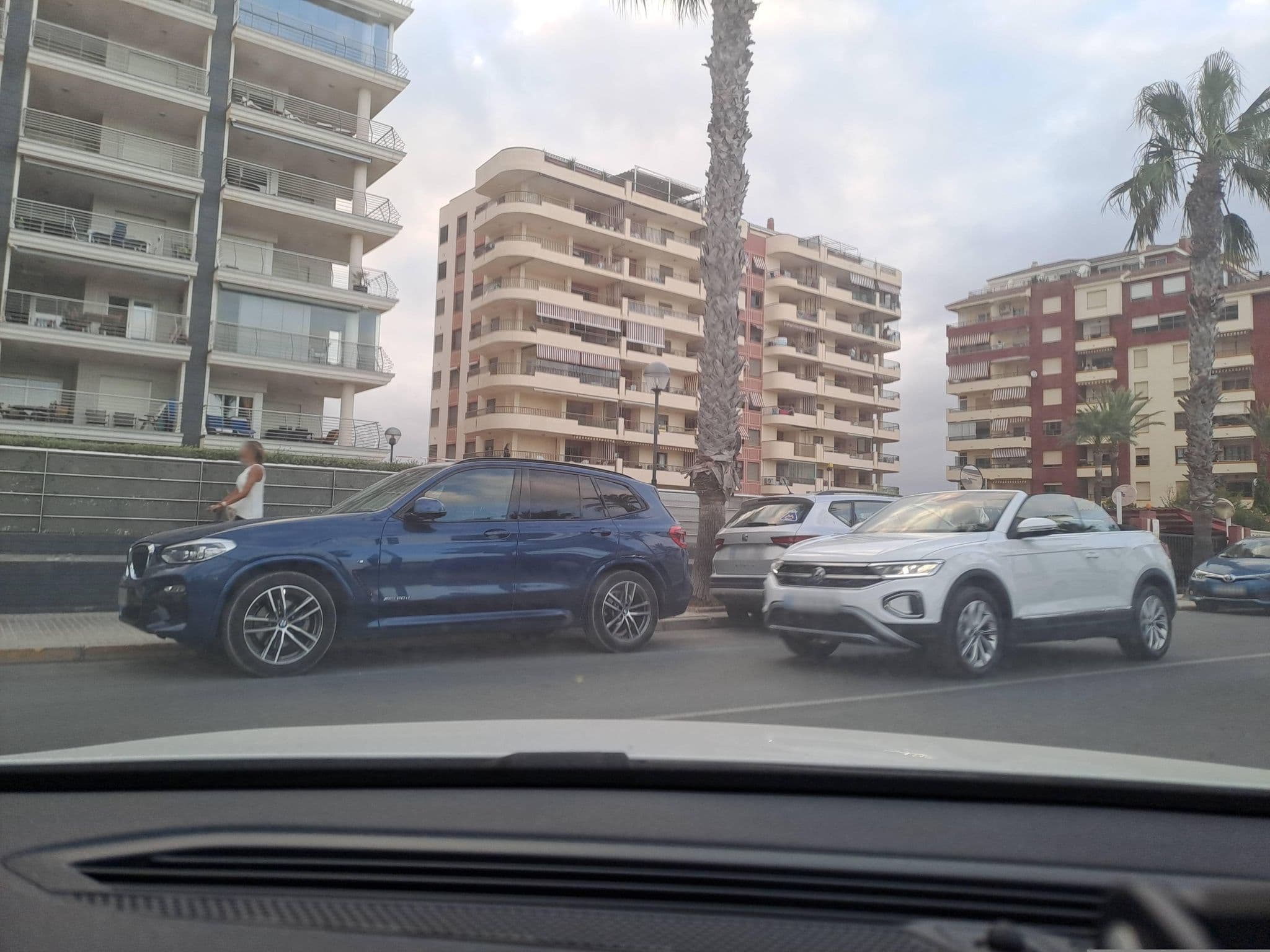 Street view near Apartamento Playa Peñíscola, Peníscola — © normanm (CC BY-SA · Mapillary)