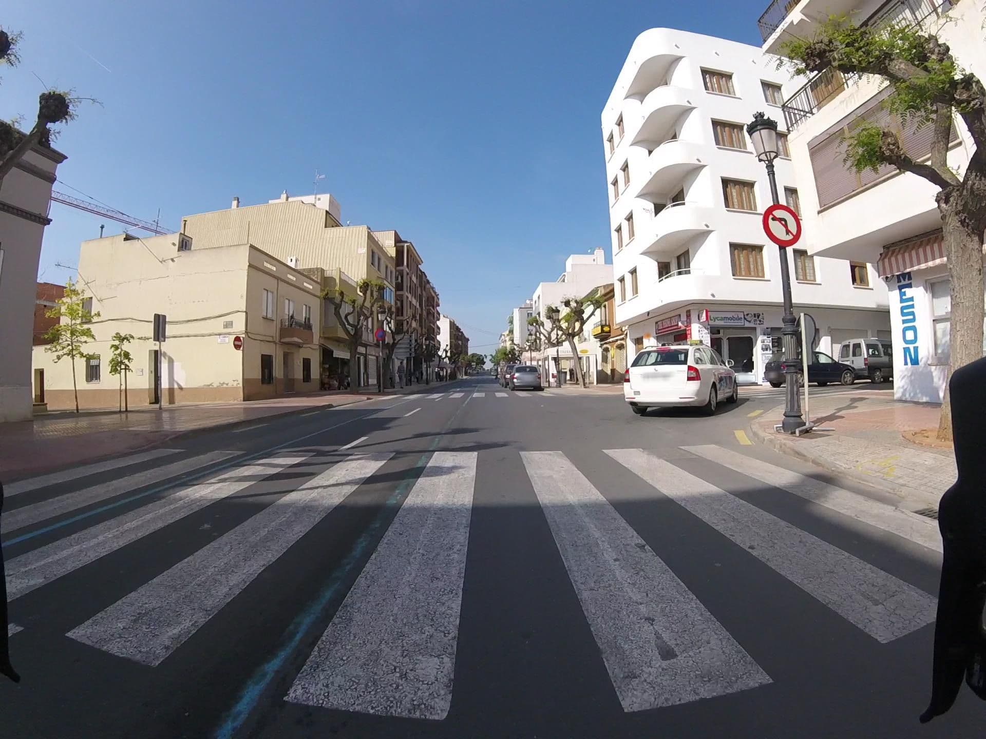Street view near Hostal-Residencia el Forcat, Benicàssim — © mikelo (CC BY-SA · Mapillary)