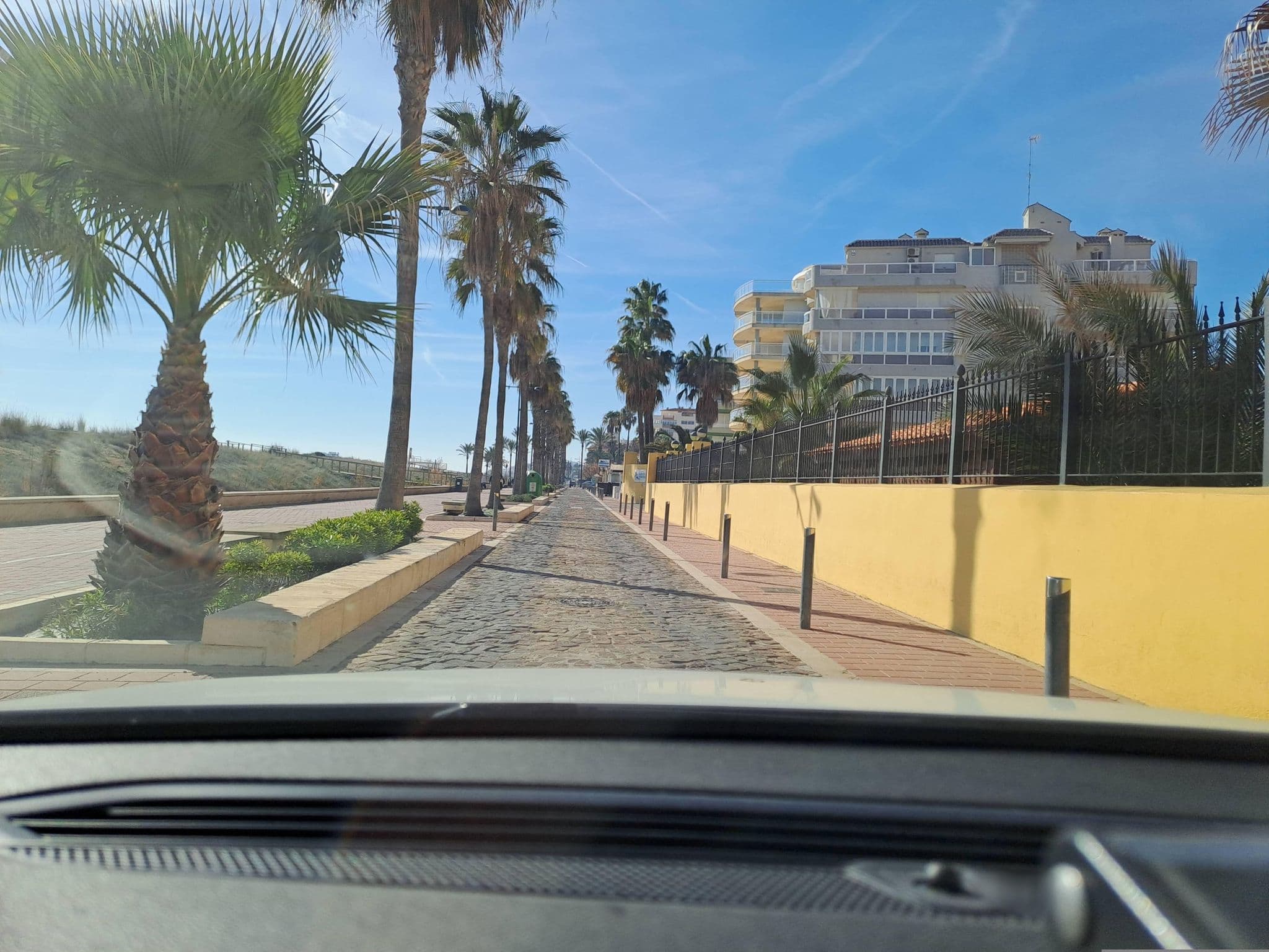 Street view near Gran Hotel Peñíscola, Benicarló — © normanm (CC BY-SA · Mapillary)