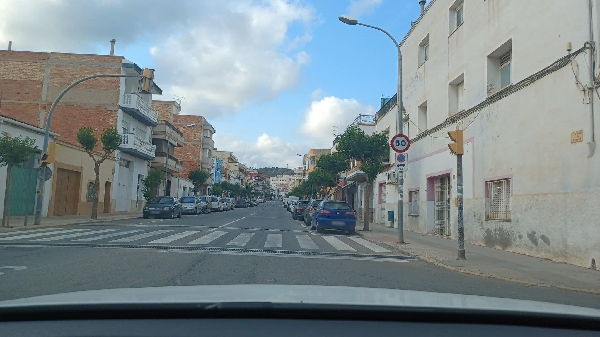 Street view near Hotel Castell, Alcanar — © normanm (CC BY-SA · Mapillary)