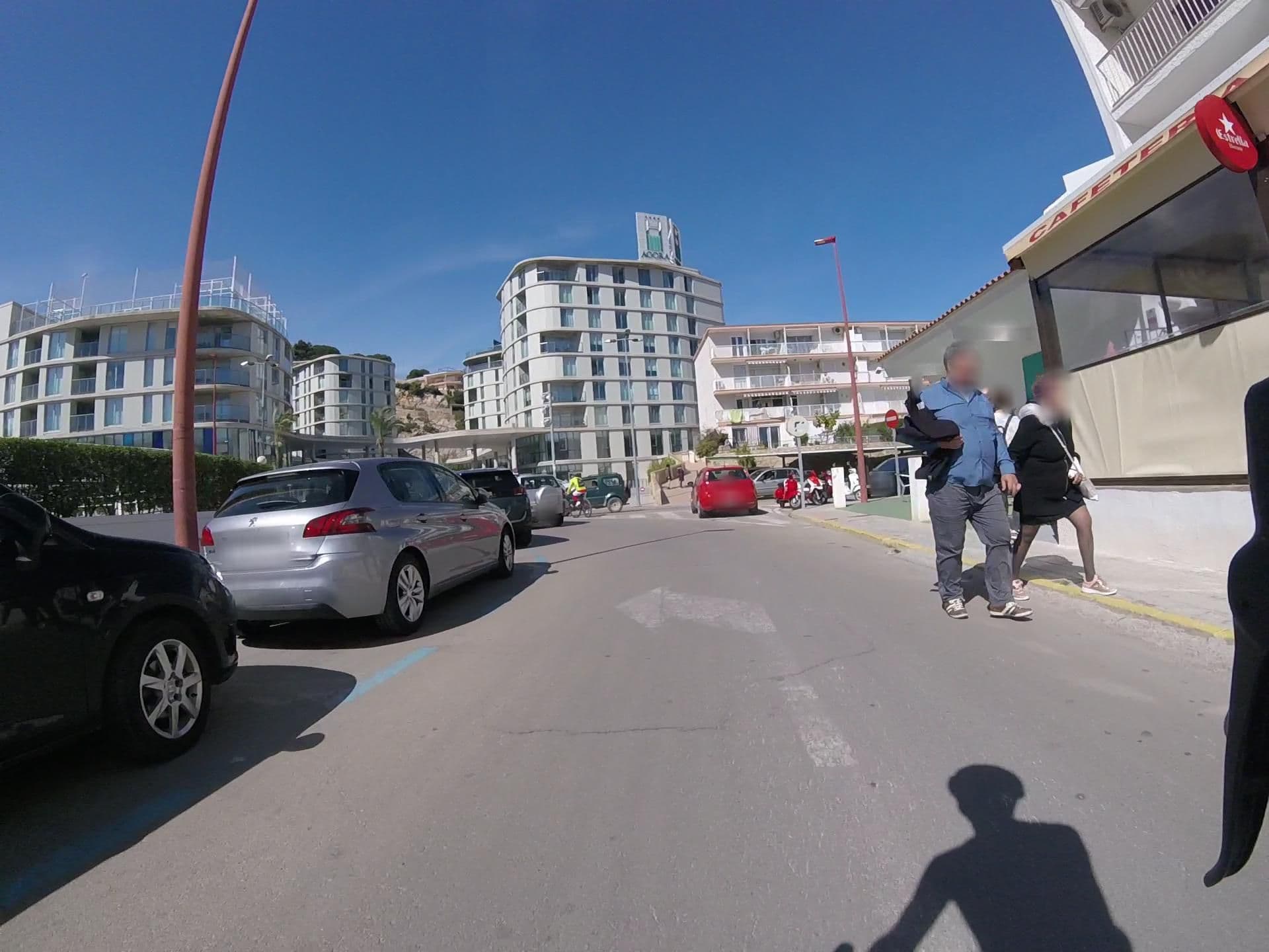 Street view near Hotel Agora Spa Resort, Peníscola — © mikelo (CC BY-SA · Mapillary)